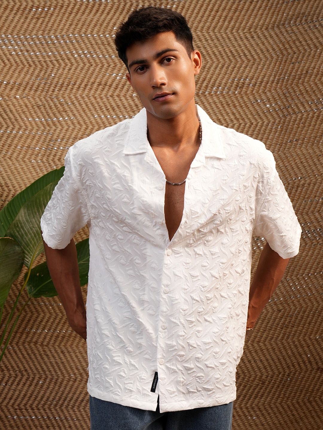 

Locomotive Premium Men Popcorn Jacquard Cuban Collar Oversized Shirt, White