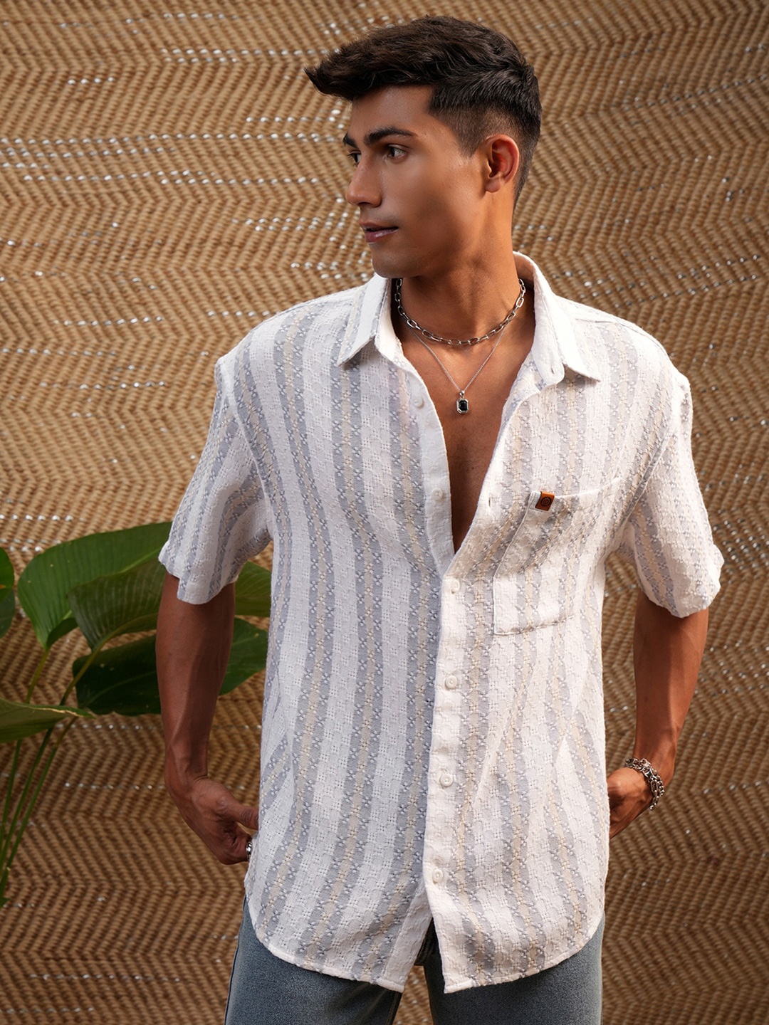 

LOCOMOTIVE Premium Dobby Textured Oversized Shirt, White