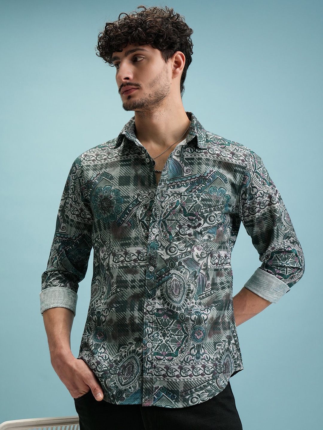 

HIGHLANDER Men Printed Party Shirt, Green