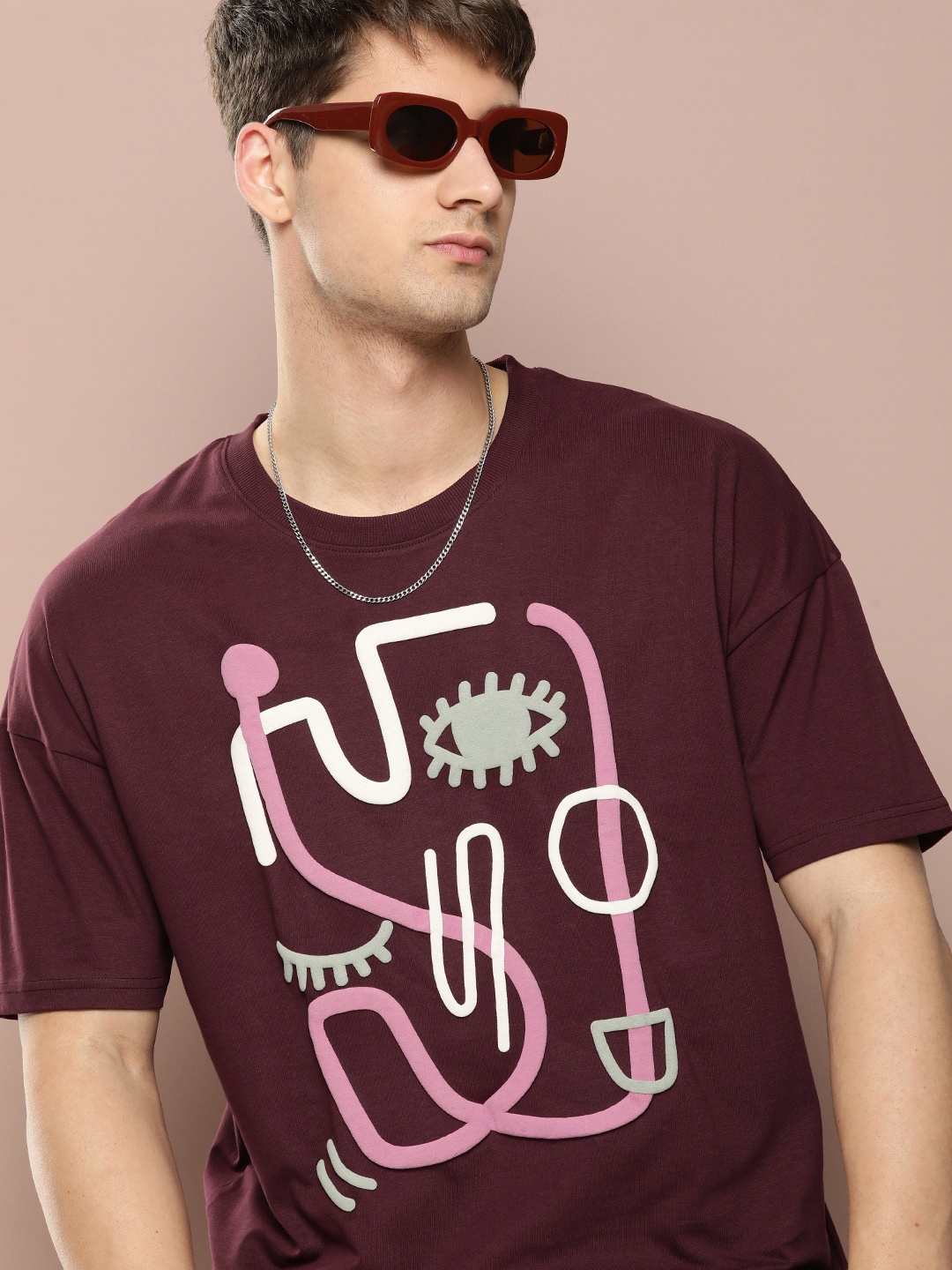 

Stormborn Men Graphic Printed Oversized Drop-Shoulder T-shirt, Burgundy