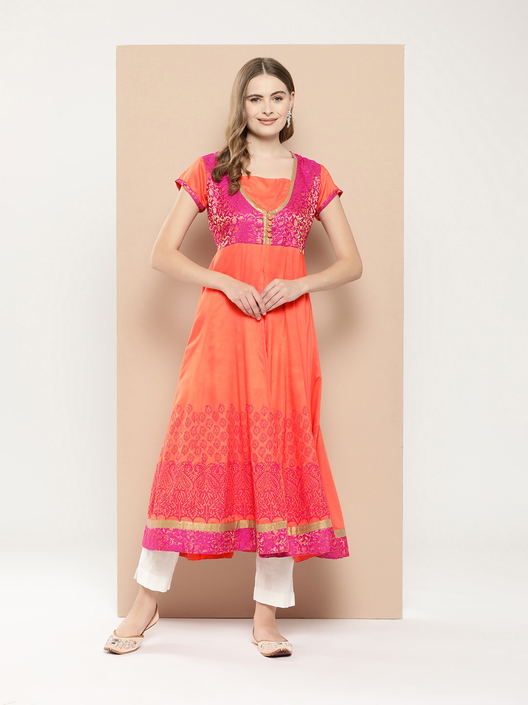 

MBE Women Ethnic Motifs Printed Anarkali Kurta, Peach