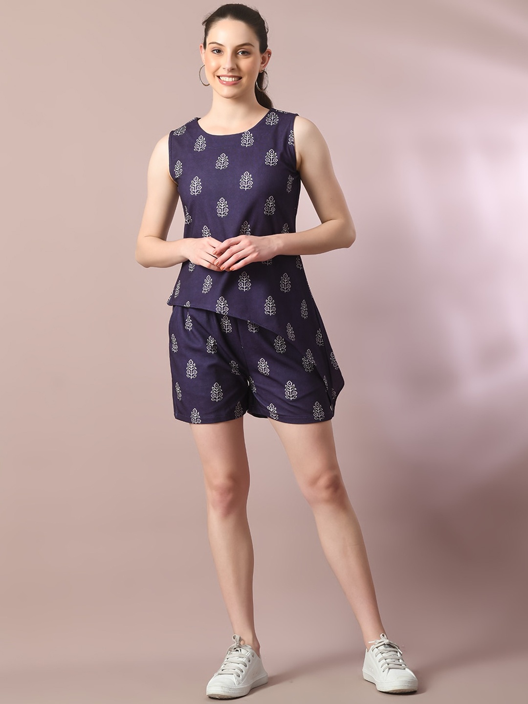 

HERE&NOW Printed Round Neck Top With Shorts, Blue