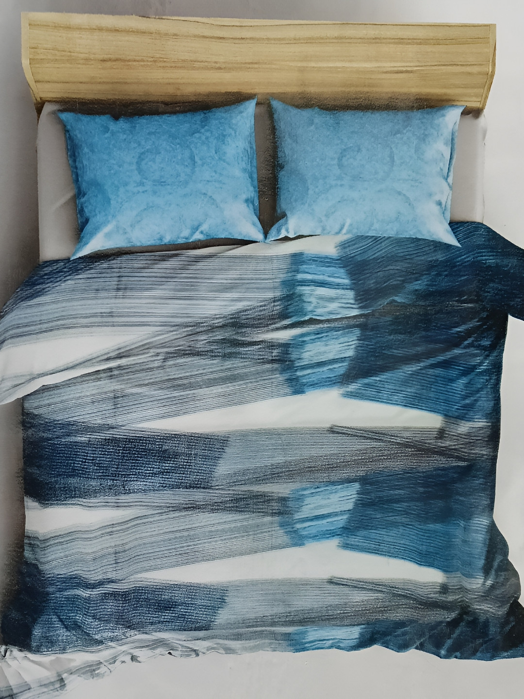 

Signature Pepper Blue & Grey 160 TC Cotton Queen Bedsheet with 2 Pillow Covers