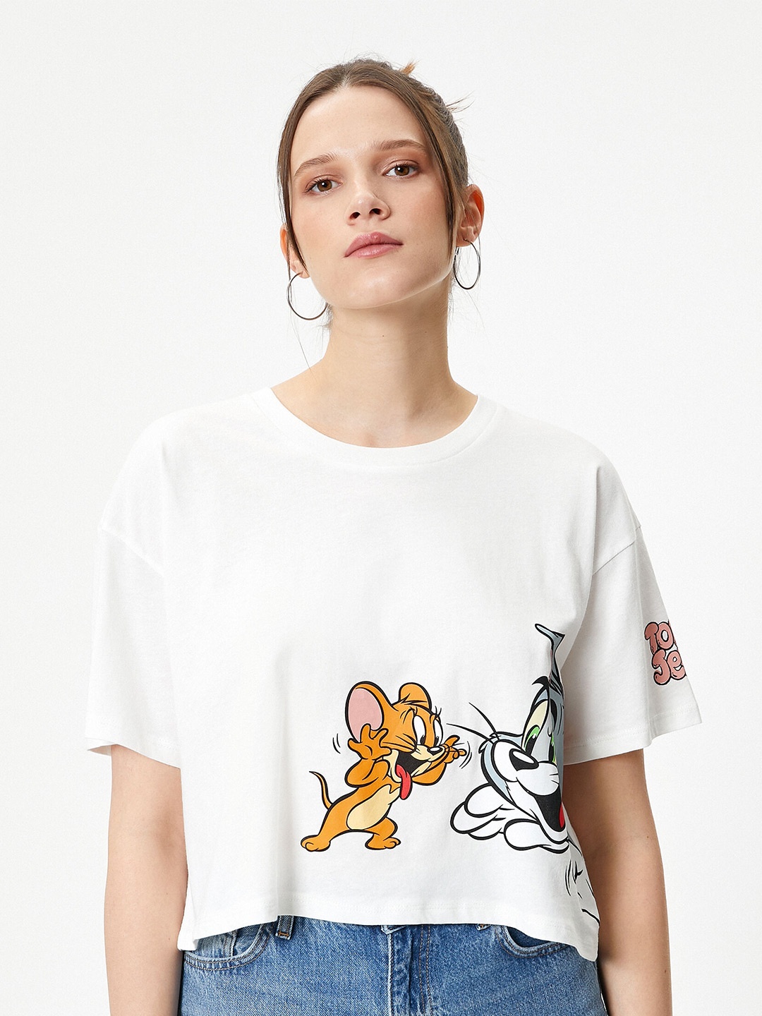 

Koton Tom & Cherry Printed Drop Shoulder Sleeves Cotton T-shirt, Beige