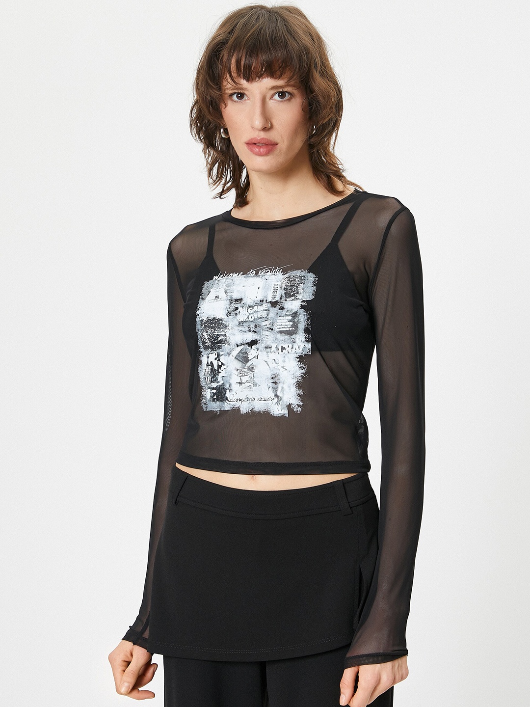 

Koton Women V-Neck Applique T-shirt, Black