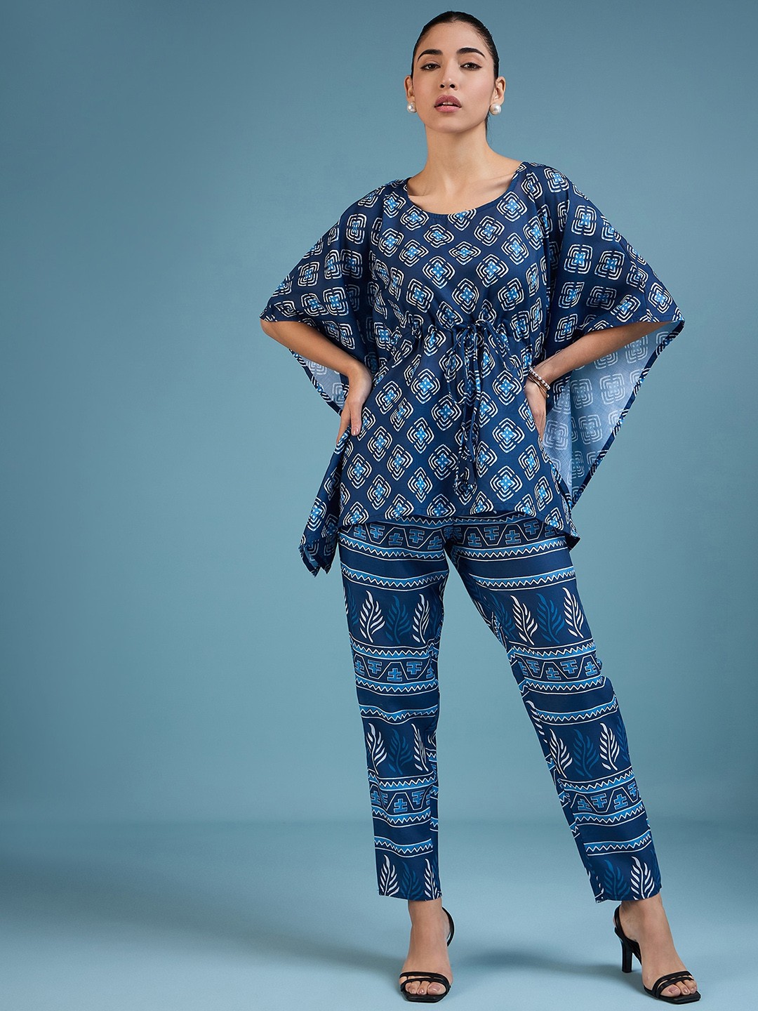 

DressBerry Blue Ethnic Motifs Printed Kaftan Top & Trouser