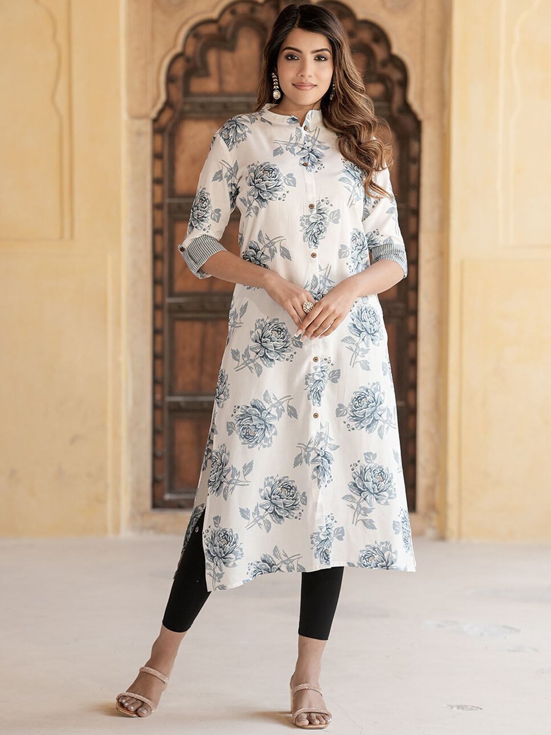 

KALINI Women Floral Dyed Cold-Shoulder Sleeves Mirror Work Kurta, White