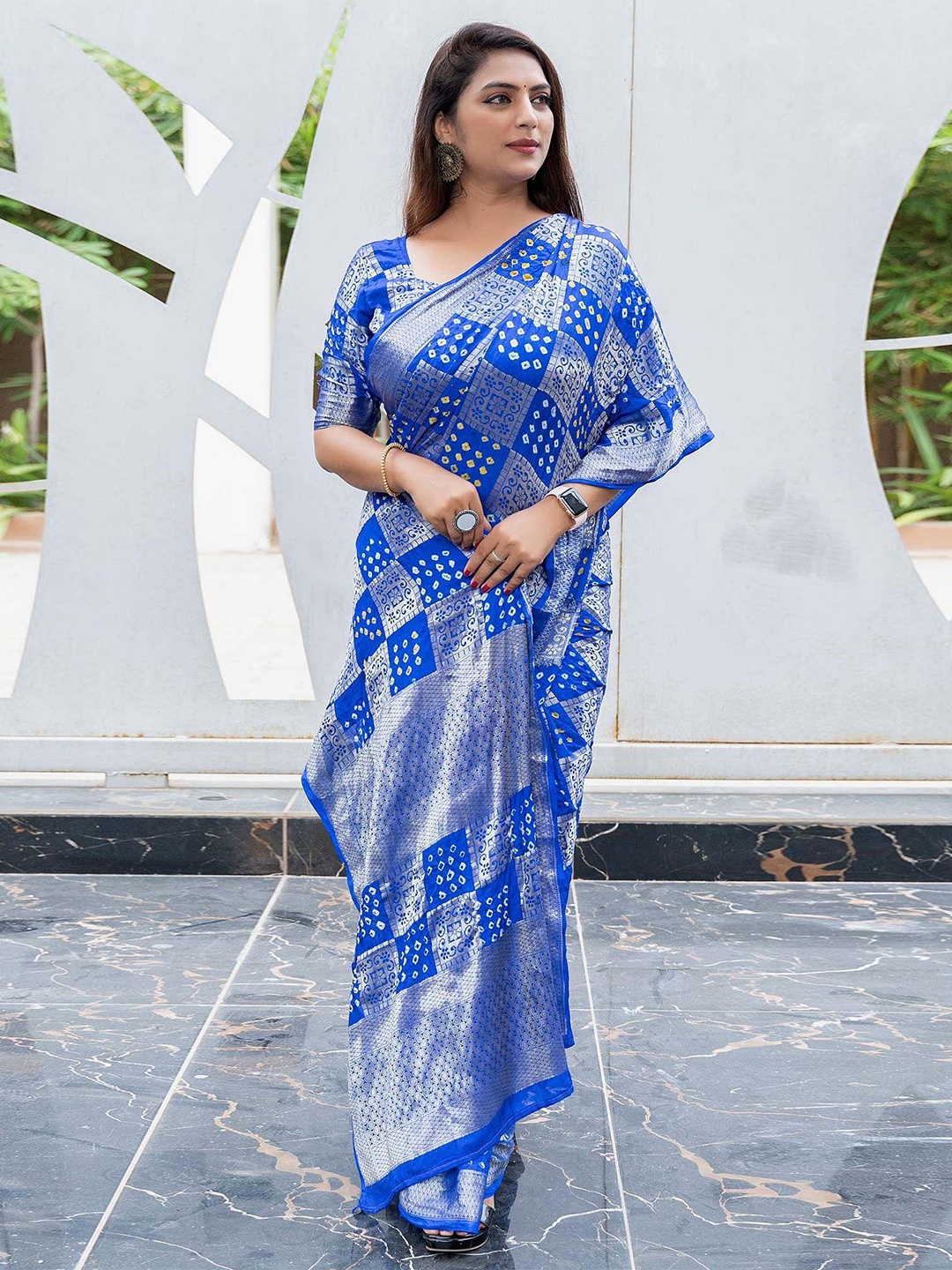 

Glorisa Ethnic Motifs Zari Pure Silk Kanjeevaram Saree, Blue