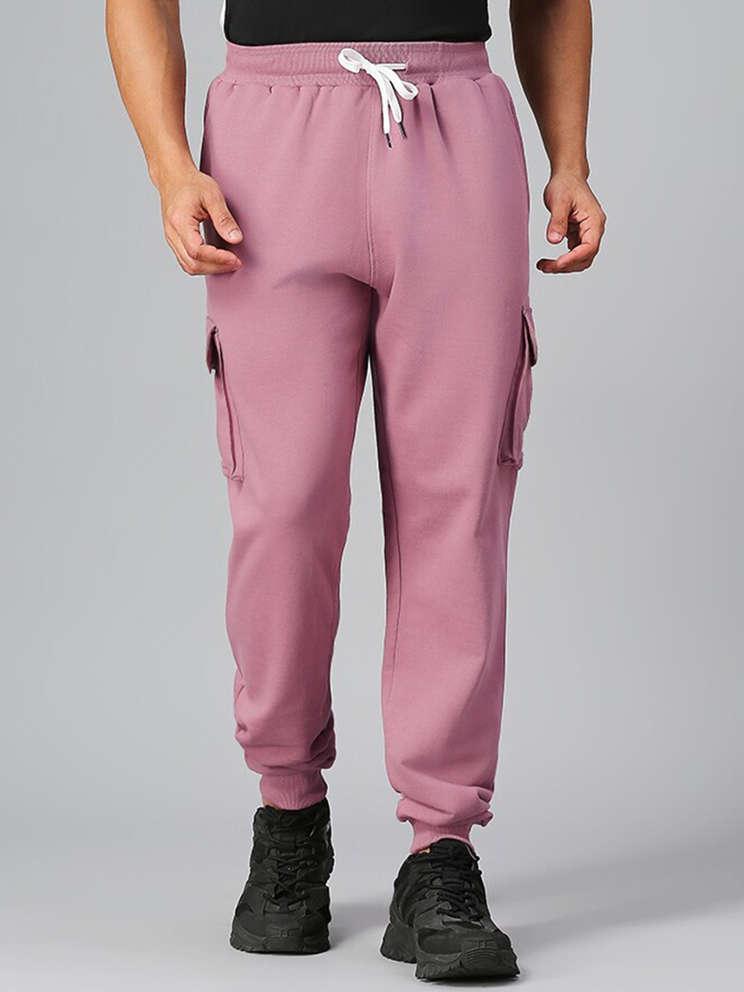 

AESTHETIC NATION Men Pure Cotton Cargo Joggers, Rose