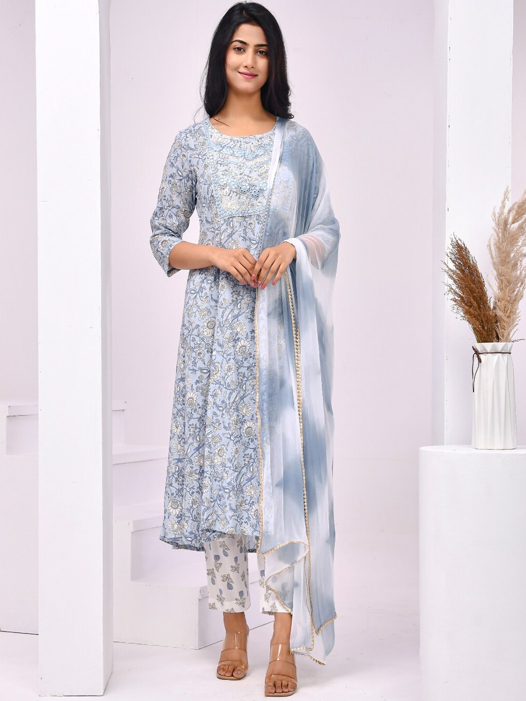 

Aspriya Floral Printed Round Neck Thread Work Kurta with Trousers & Dupatta, Blue