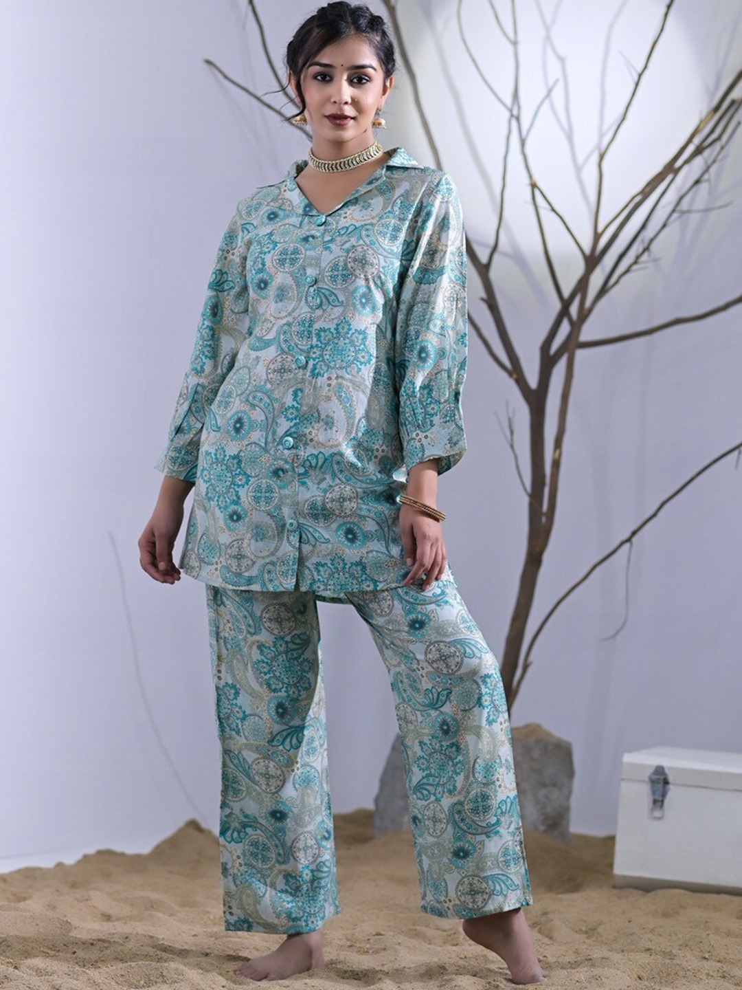 

Advya Printed Lapel Collar Tunic & Trousers, Blue