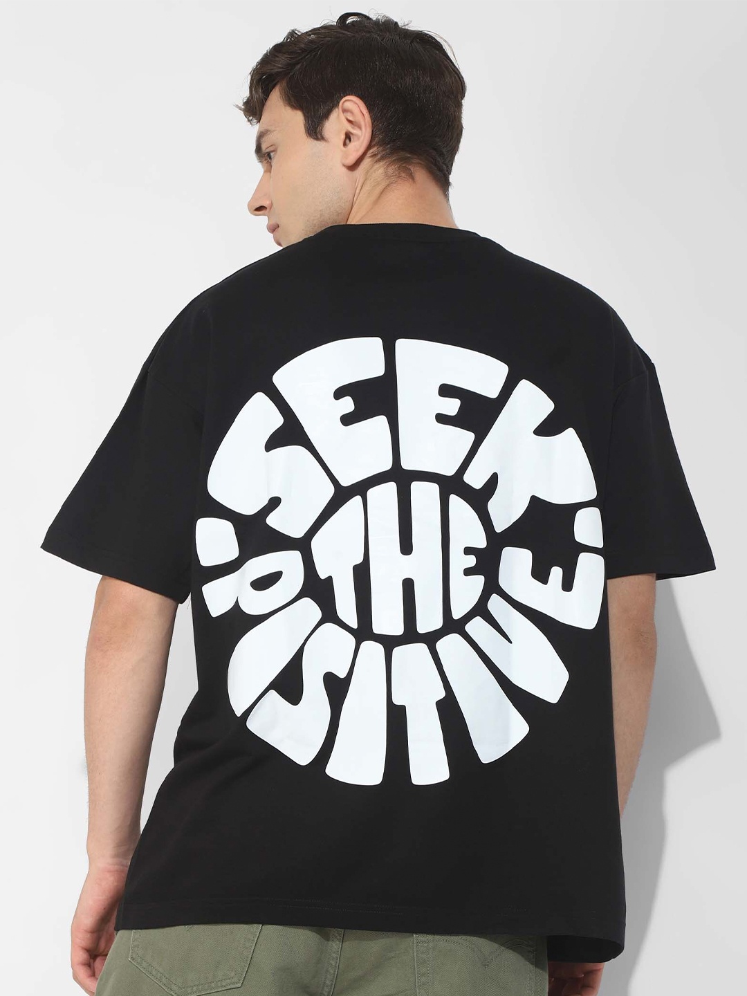 

PURPLEMANGO THE FRUIT OF FASHION Men Pockets T-shirt, Black