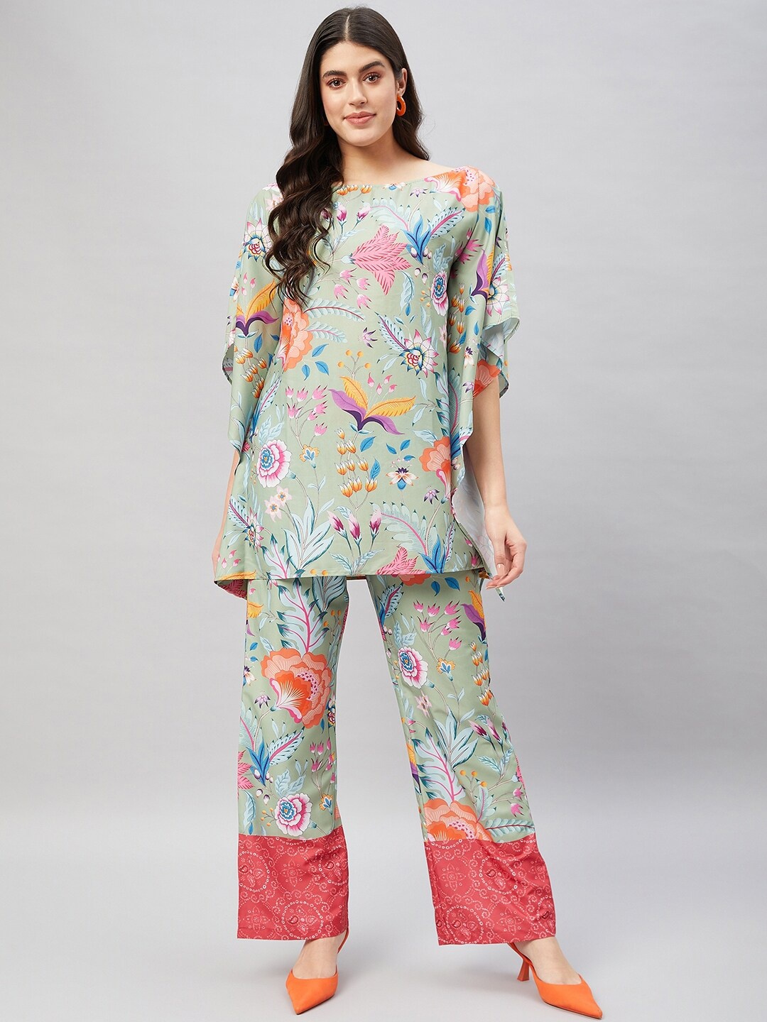 

Orchid Blues Printed Flared Sleeves Tunic & Trousers Co-Ords, Green