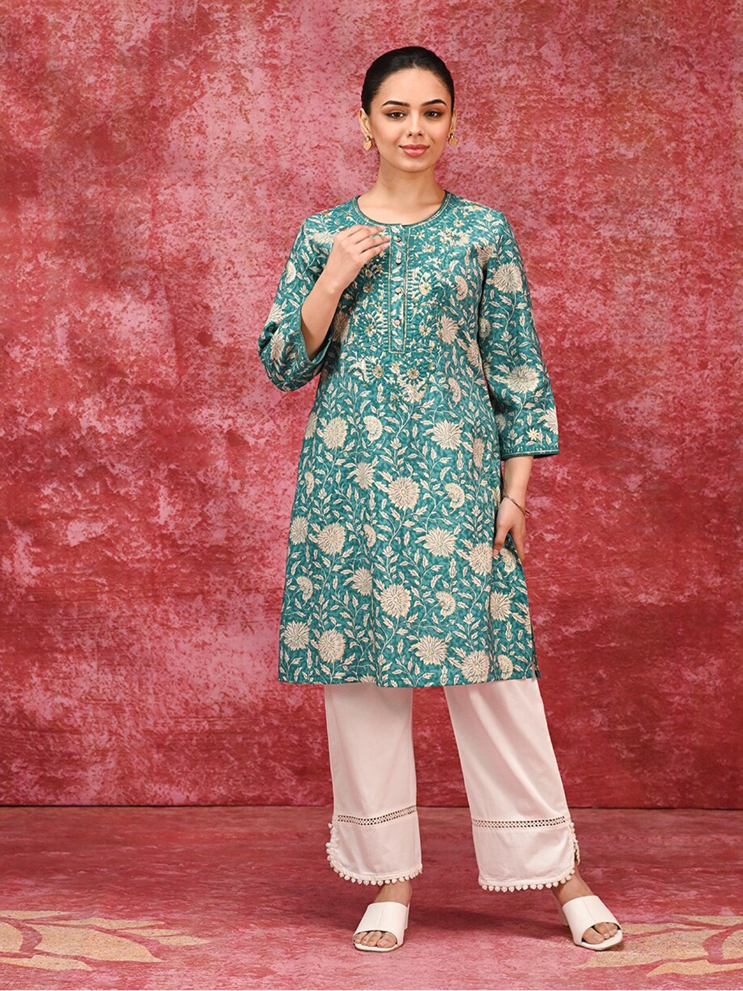 

Lakshita Floral Printed Pure Cotton Straight Kurta, Teal
