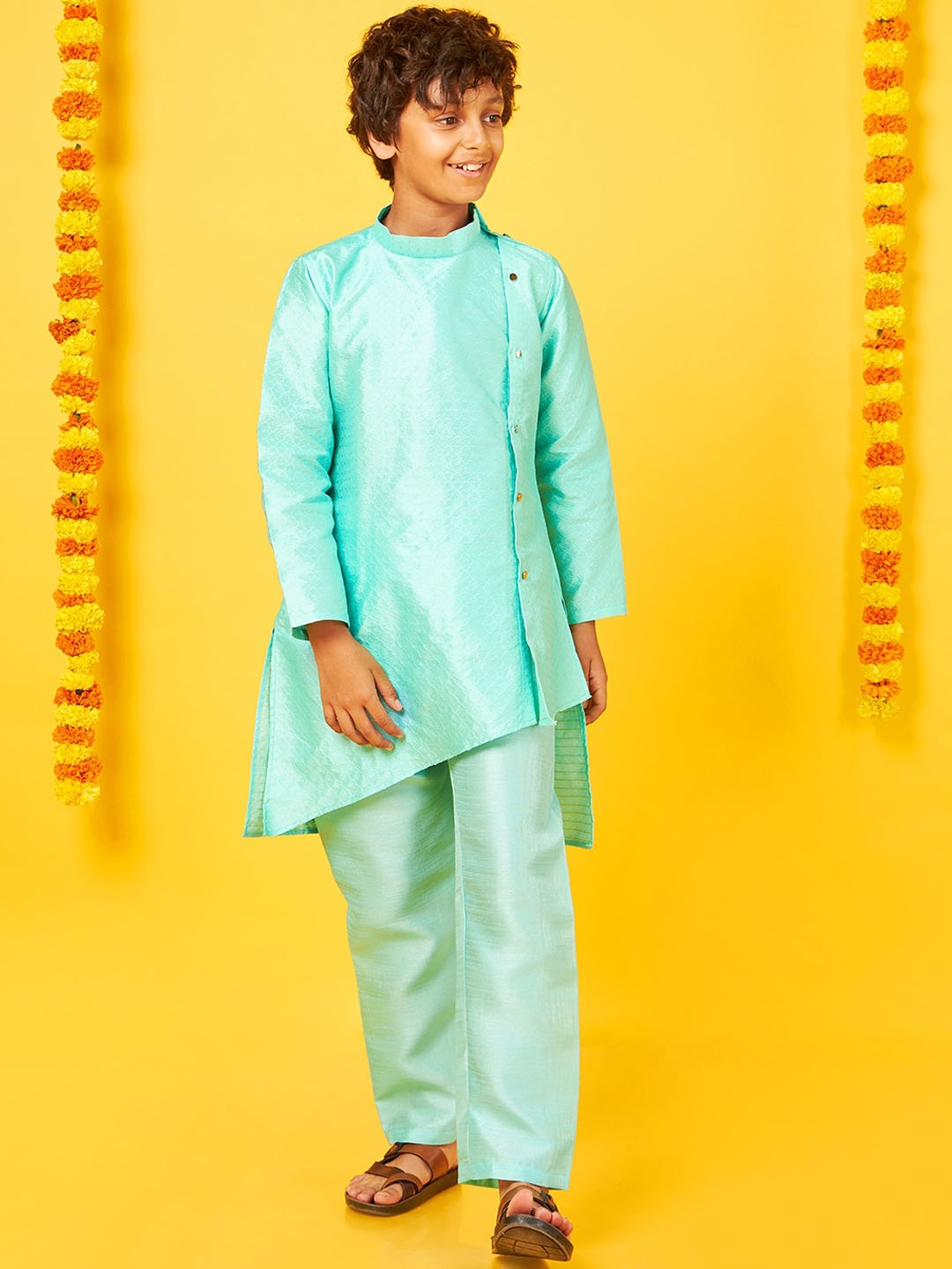 

BonOrganik Boys Halter Neck Pure Silk Kurta With Pyjama, Blue