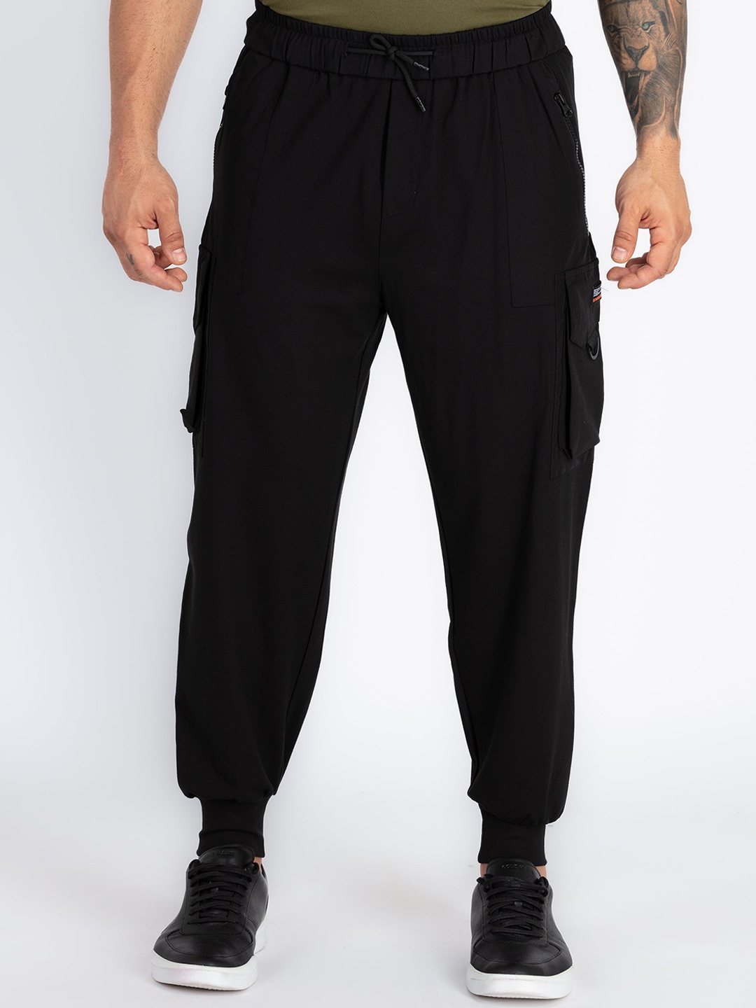 

Status Quo Men Mix & Match Balloon Fit Joggers, Black