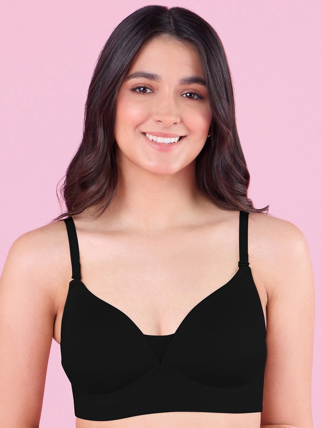 

Nykd by Nykaa Adapt360deg Lift & Support Padded Non Wired Barely There T-Shirt Bra NYB362, Black