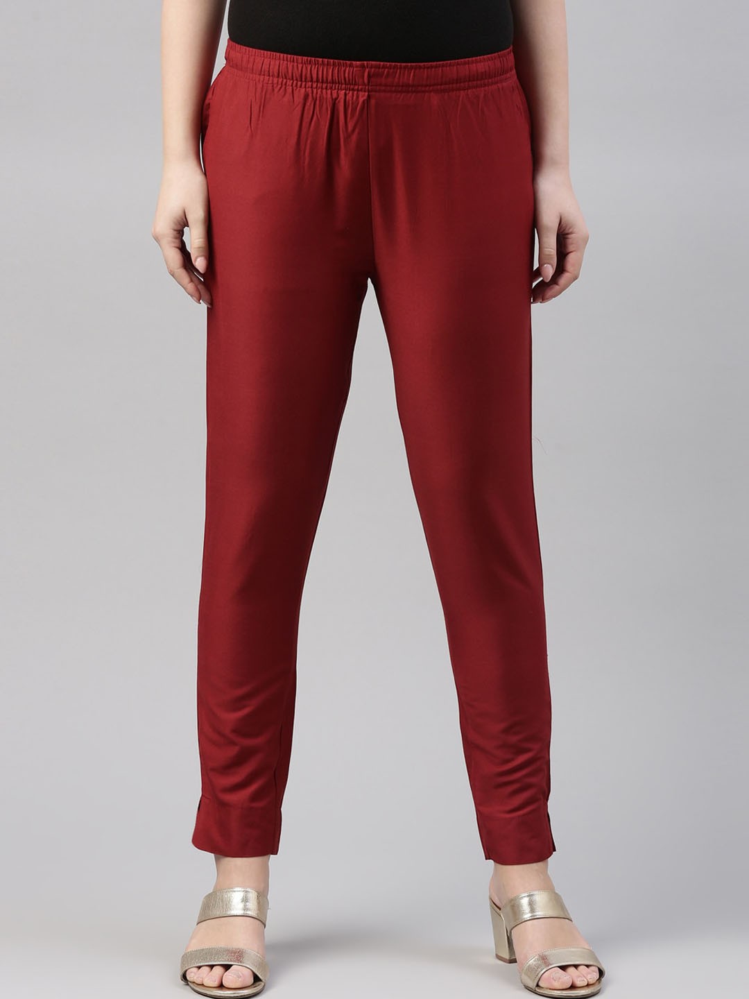 

Go Colors Women Tailored Tapered Fit Trousers, Maroon