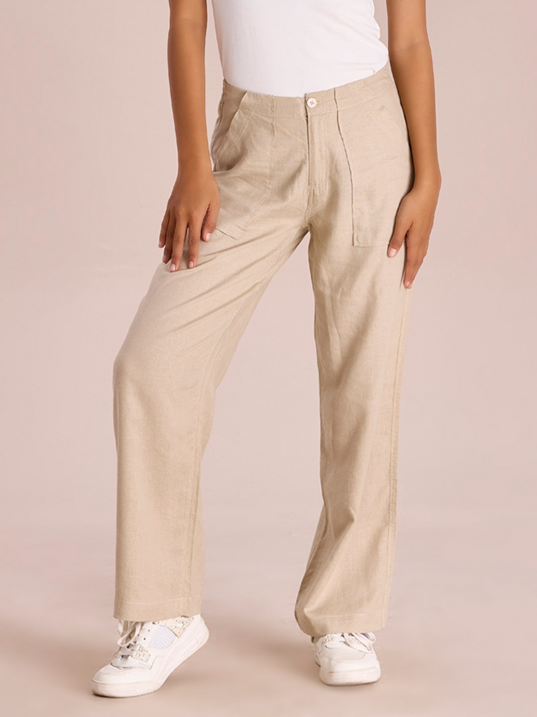 

Go Colors Women Relaxed Loose Fit Trousers, Beige
