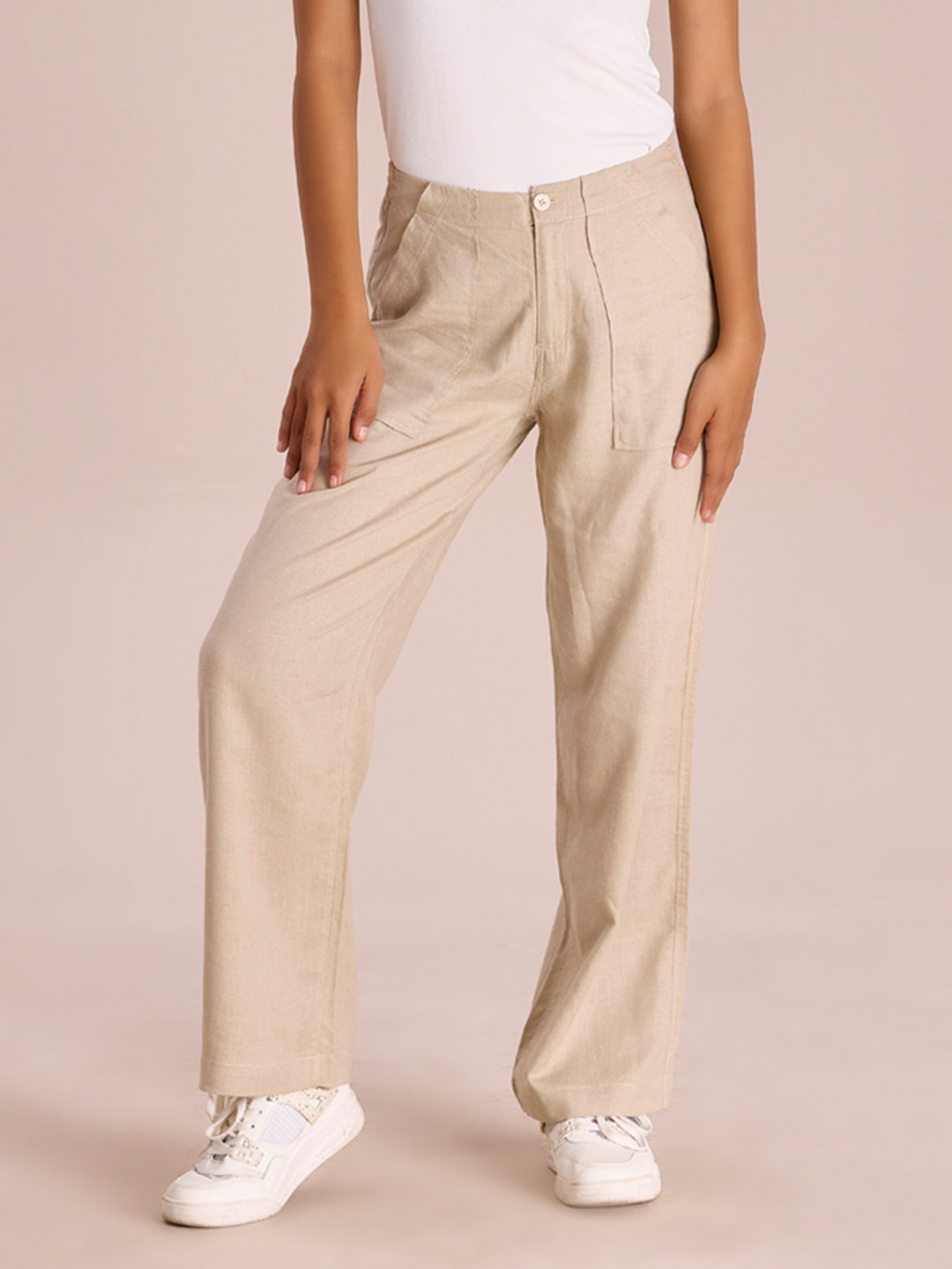 

Go Colors Women Relaxed Loose Fit Trousers, Beige