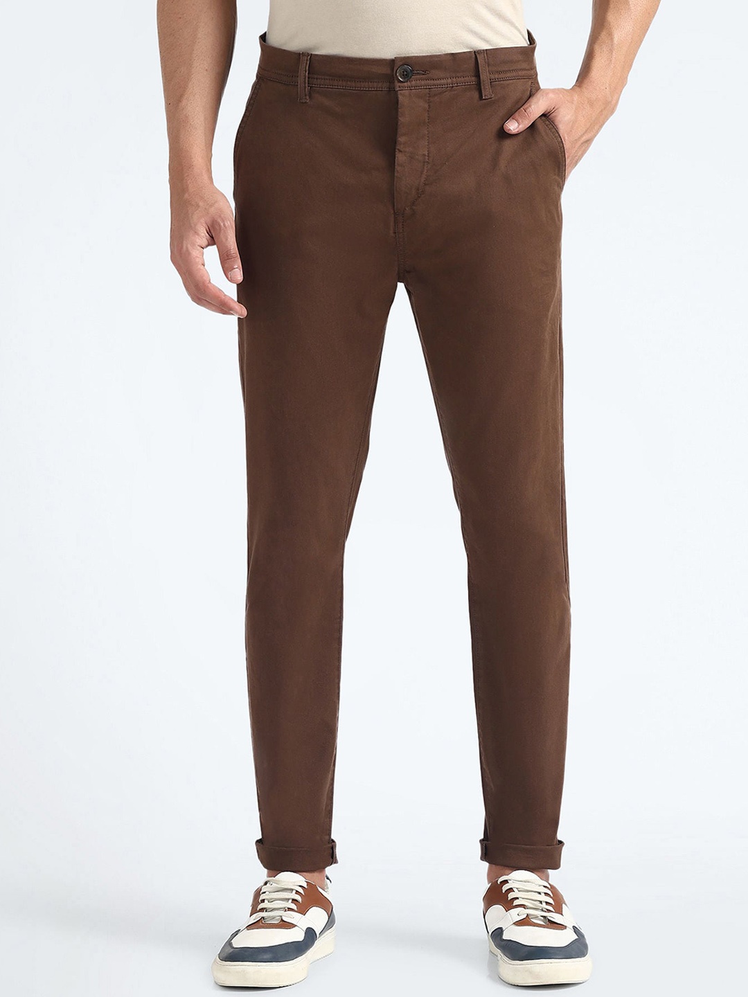 

Flying Machine Men Tapered Fit Chinos Trousers, Brown
