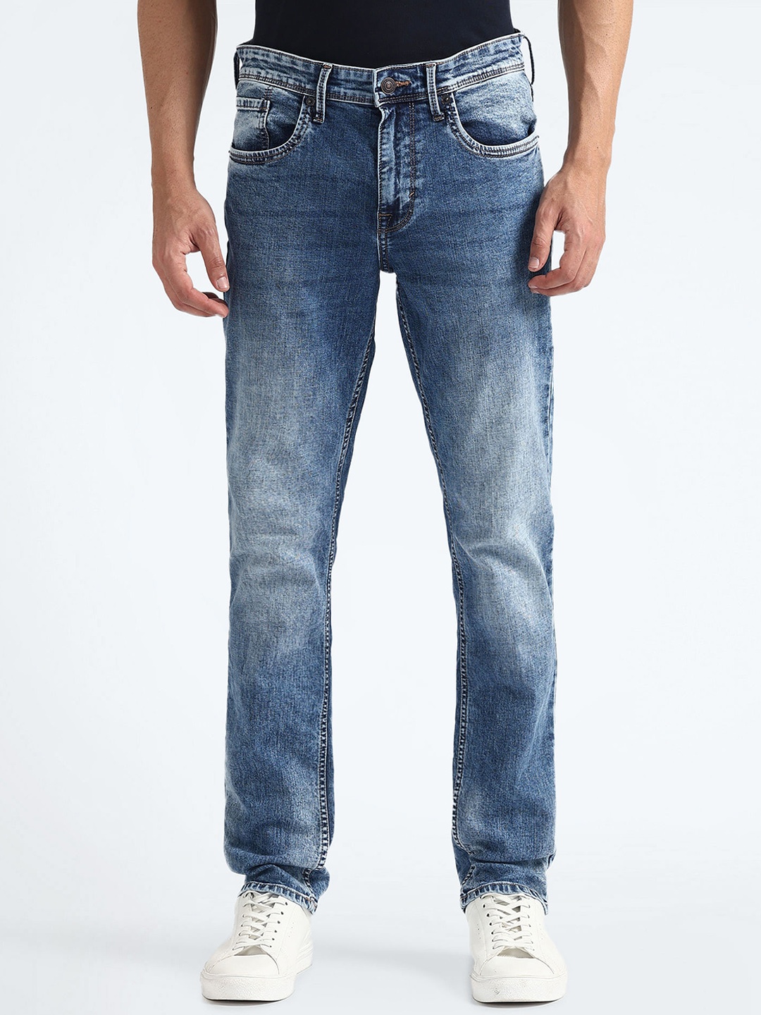 

Flying Machine Men Slim Fit Mildly Distressed Heavy Fade Stretchable Jeans, Blue