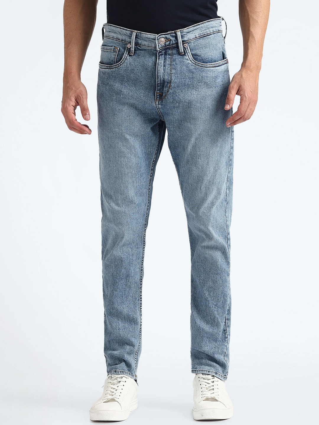 

Flying Machine Men Tapered Fit Heavy Fade Stretchable Jeans, Blue