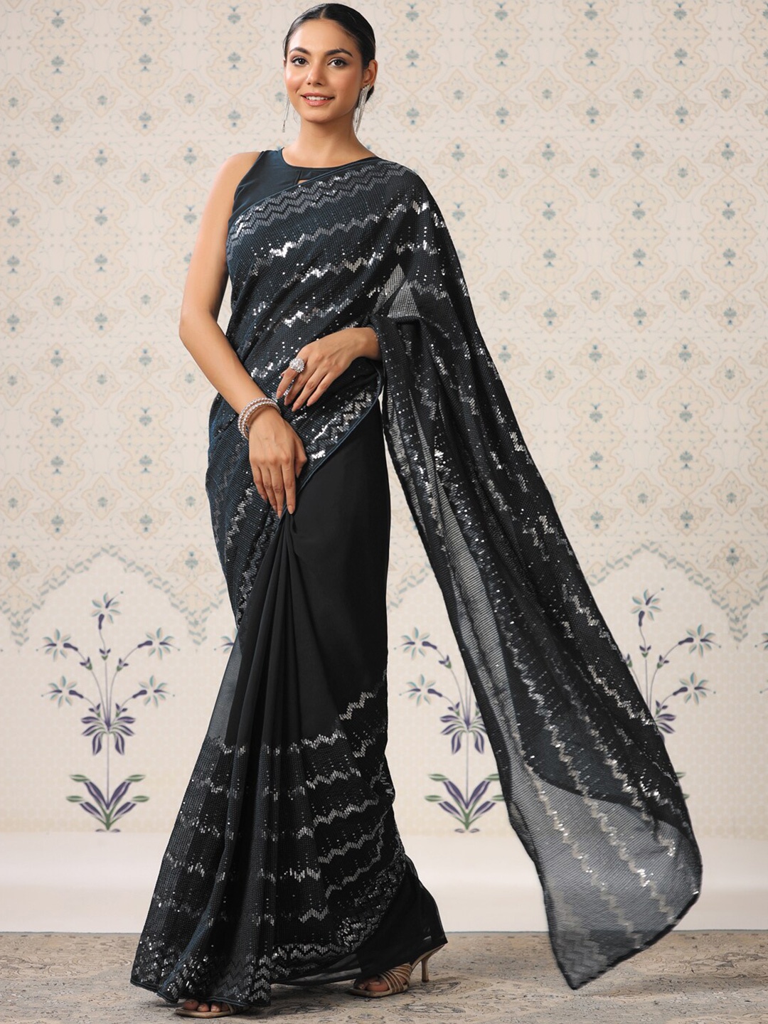 

Ode by House of Pataudi Embellished Sequinned Saree, Black