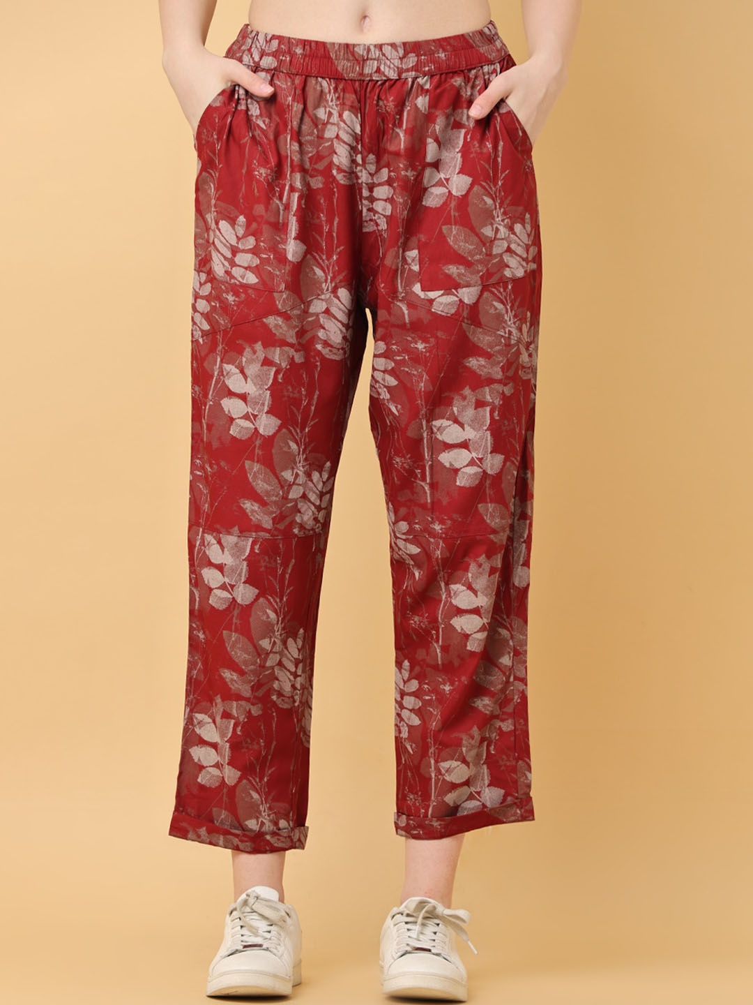 

BLACK & BLAH BLAH Women Relaxed Loose Fit Floral Printed Liva Pant, Maroon