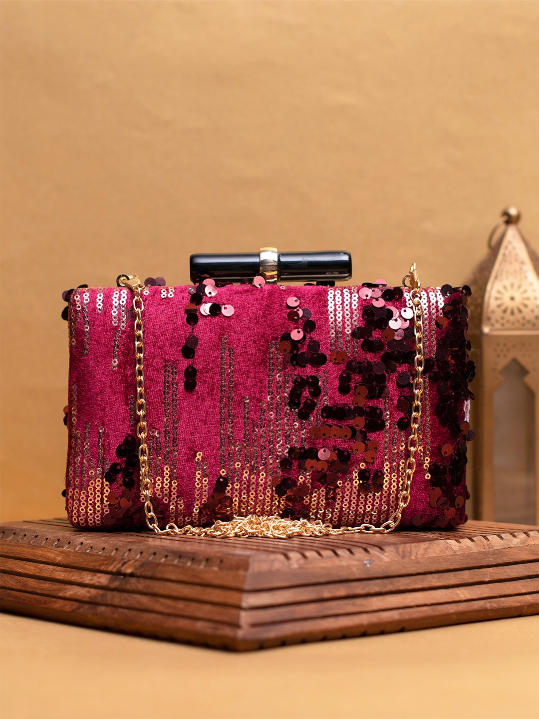 

ARTKLIM Embellished Box Clutch, Red