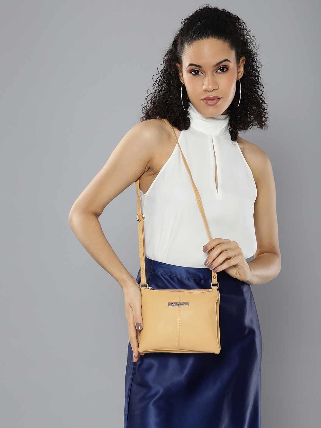 

Mast & Harbour Structured Sling Bag, Yellow