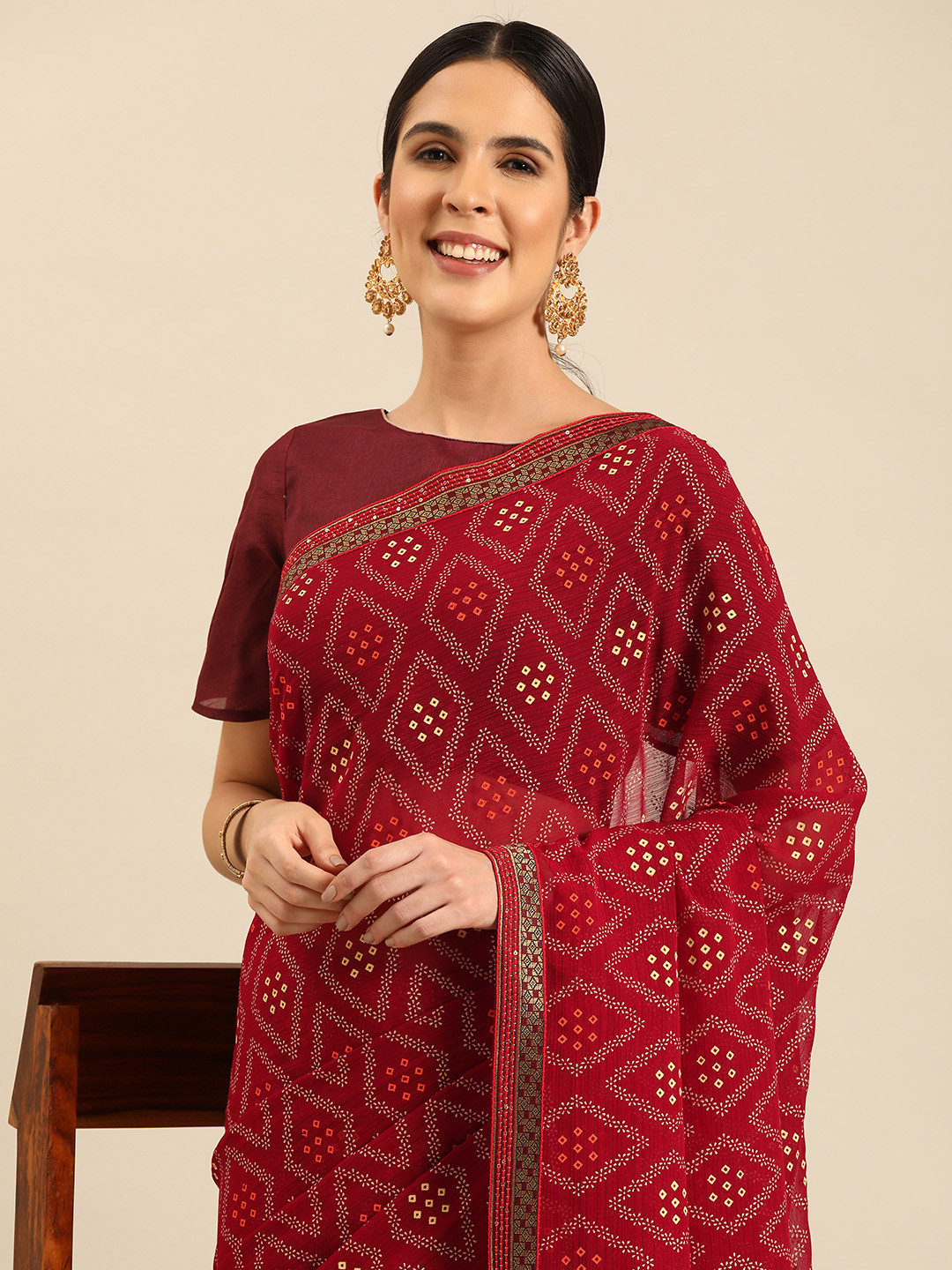 

HERE&NOW Ethnic Motifs Printed Saree, Maroon