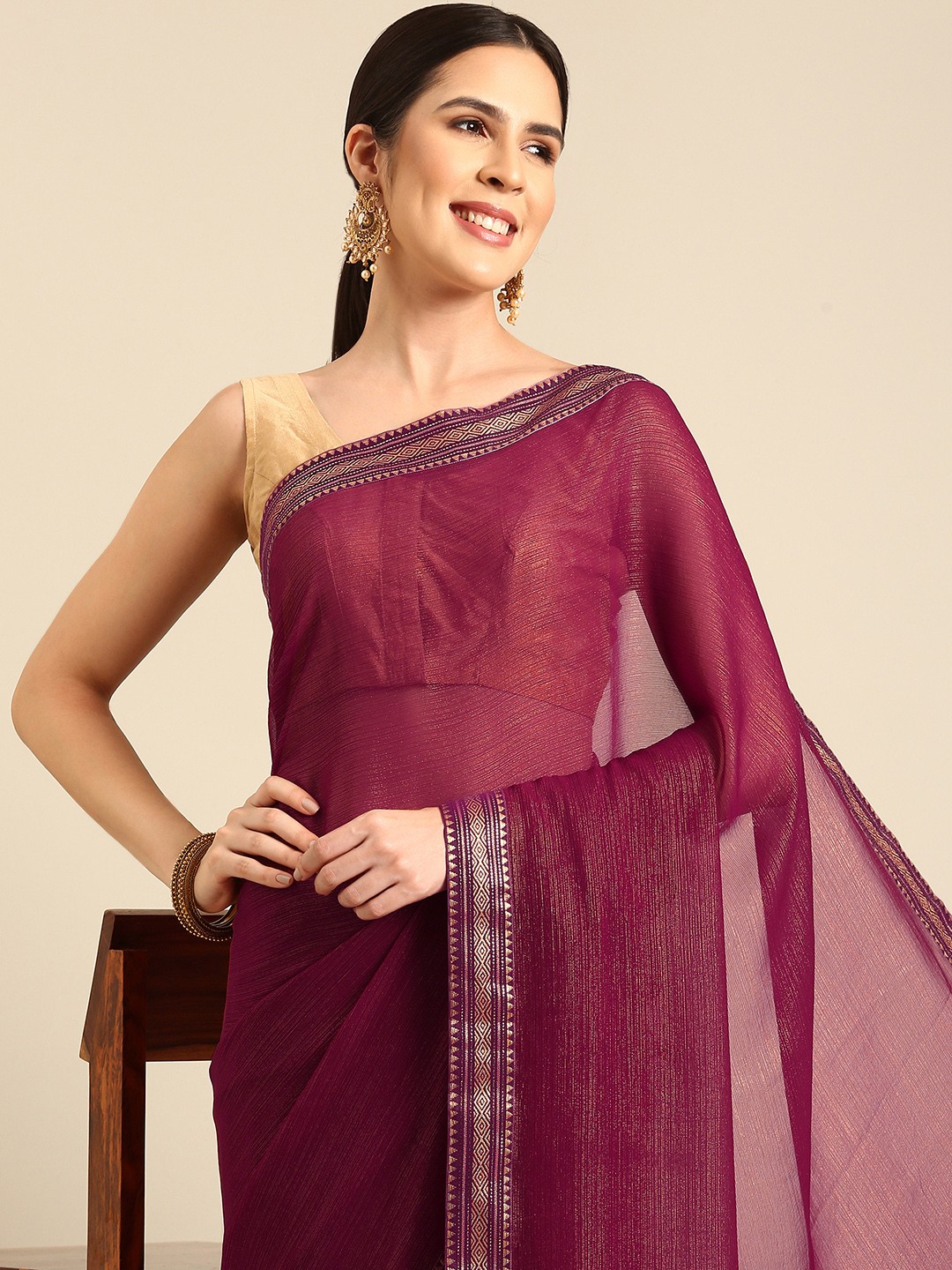 

HERE&NOW Solid Pure Georgette Saree, Purple