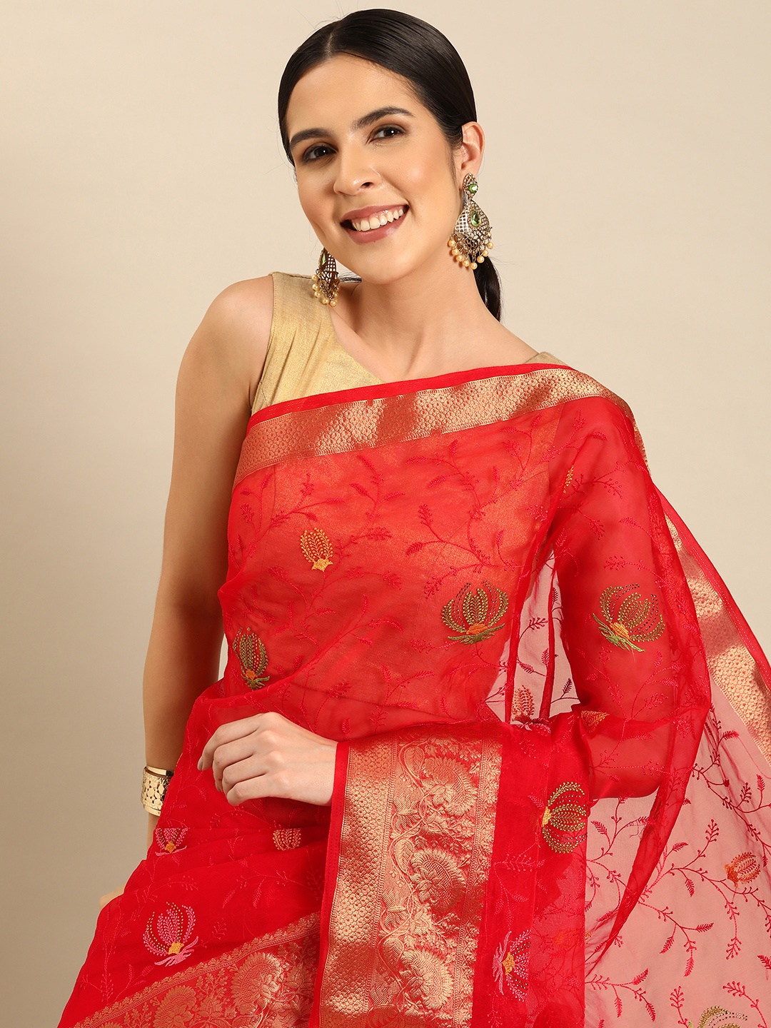 

HERE&NOW Floral Embroidered Organza Saree, Red