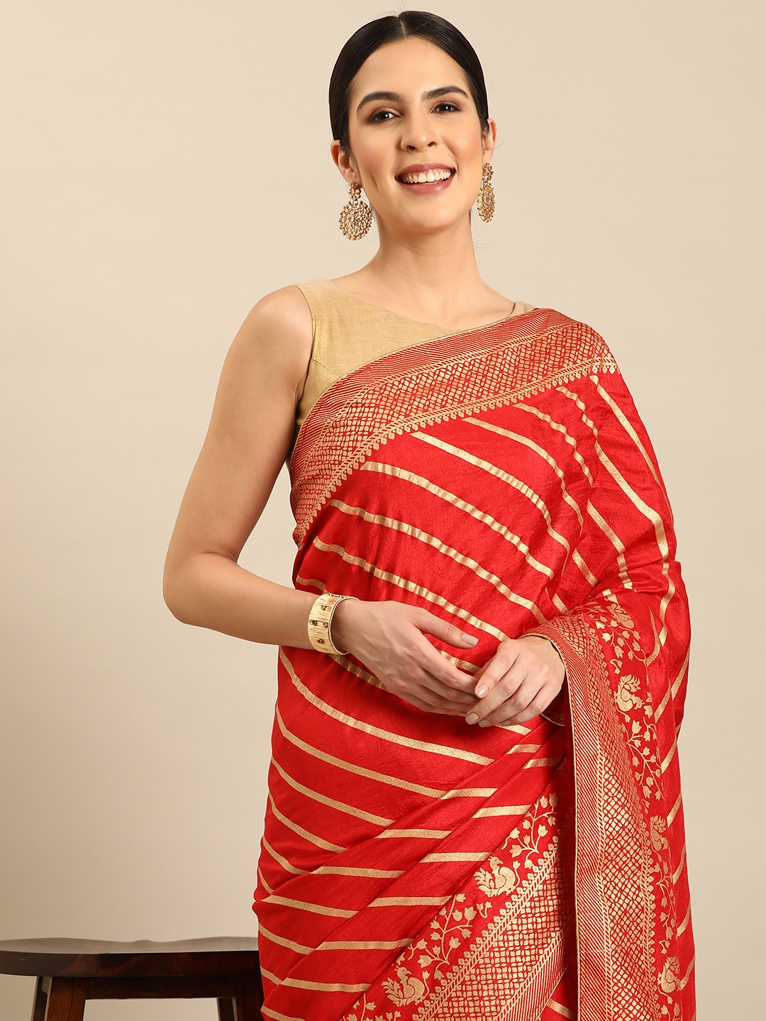 HERE&NOW Striped Zari Saree, Red