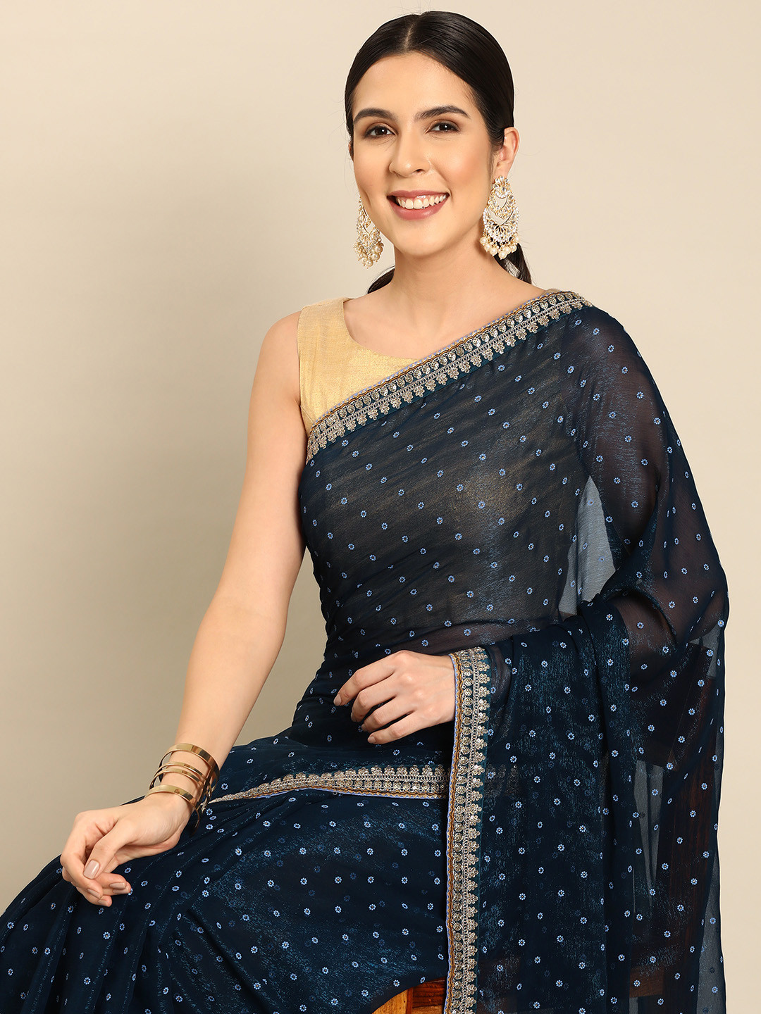 

HERE&NOW Floral Printed Sequinned Pure Chiffon Saree, Blue