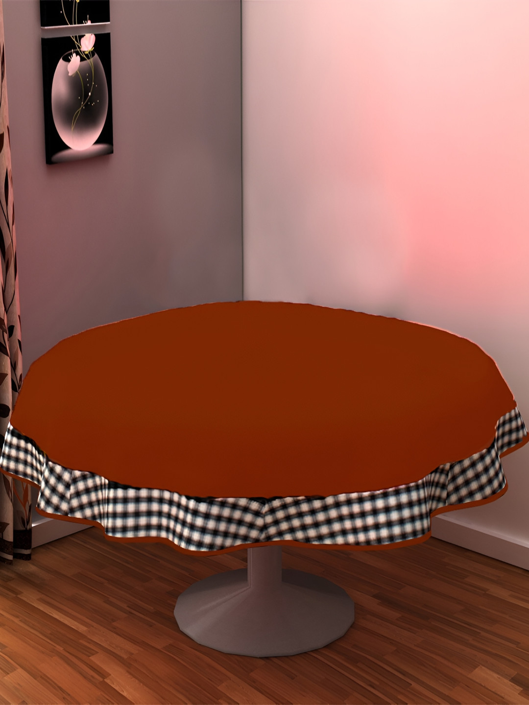 

Home Heart Rust & White Cotton Patchwork Round Table Cover