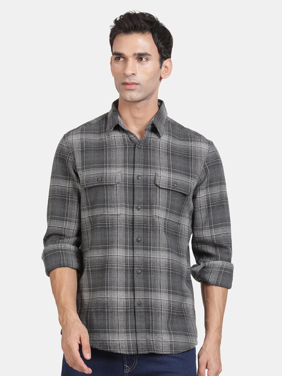 

t-base Men Opaque Checked Casual Shirt, Grey