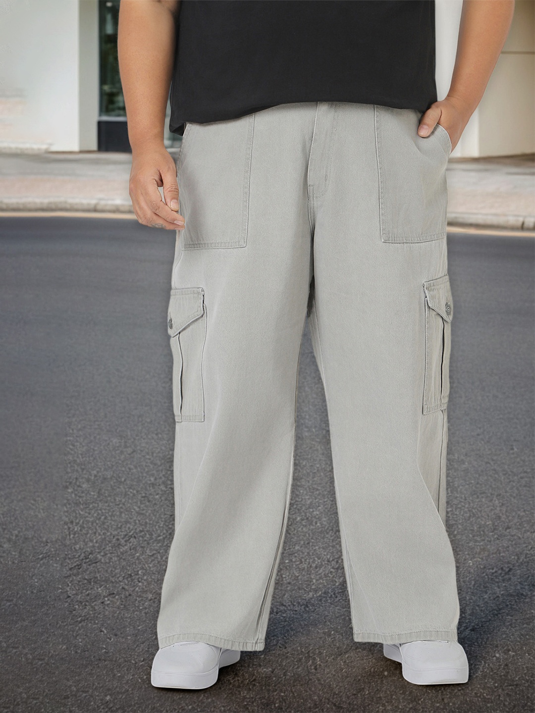 

Urbano Plus Men Loose Fit Washed Cargo Non-Stretchable Jeans With 6 Pockets, Grey