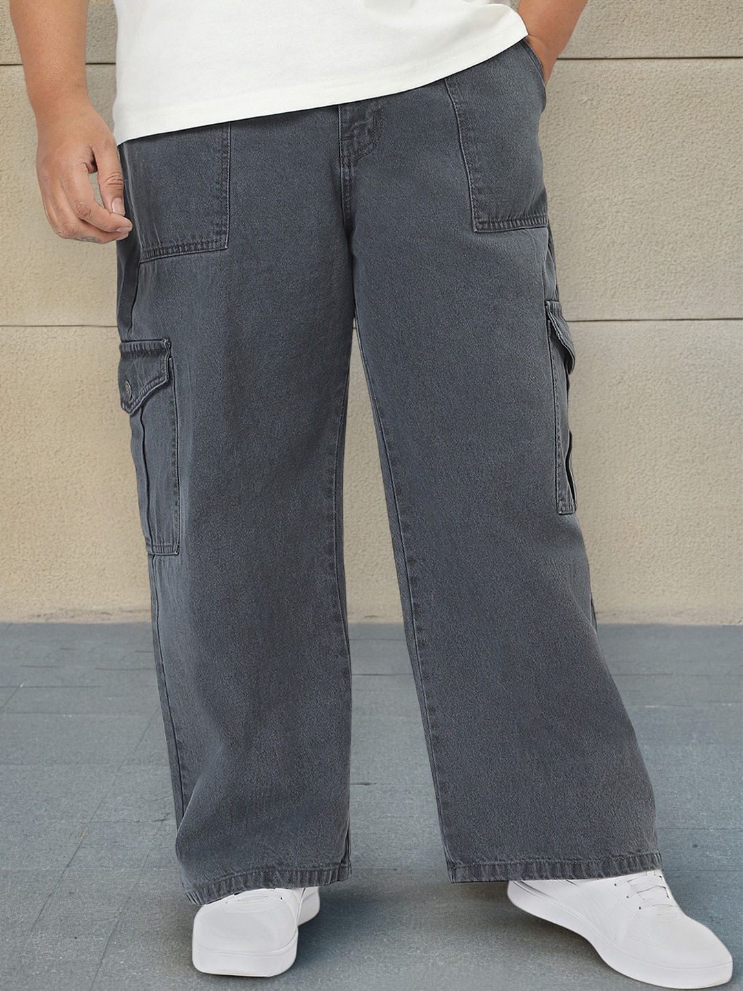 

Urbano Plus Men Loose Fit Washed Cargo Non-Stretchable Jeans With 6 Pockets, Grey