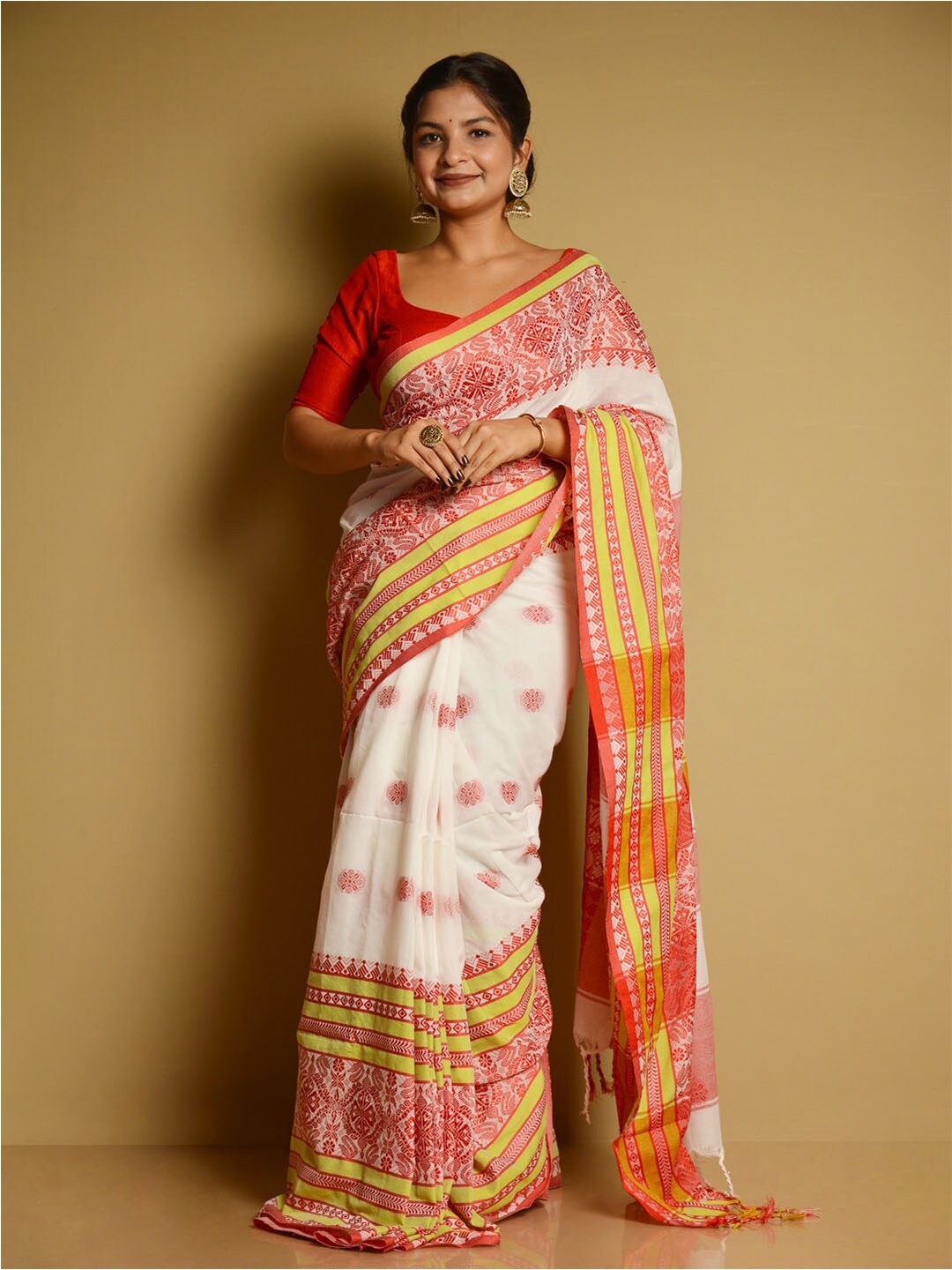 

SARIKA Ethnic Motifs Woven Design Pure Cotton Saree, White