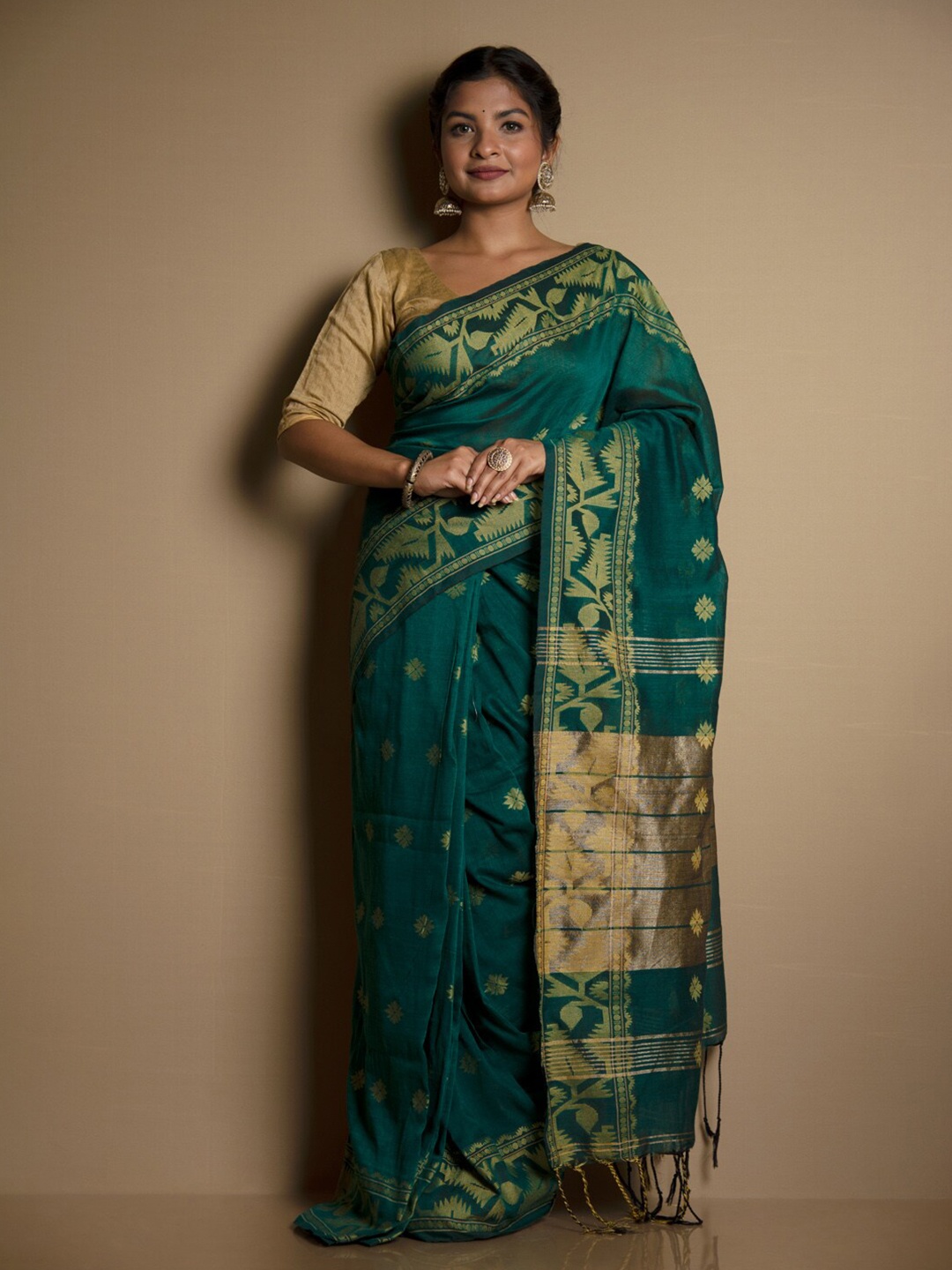 

SARIKA Ethnic Woven Design Zari Jamdani Pure Cotton Saree, Green