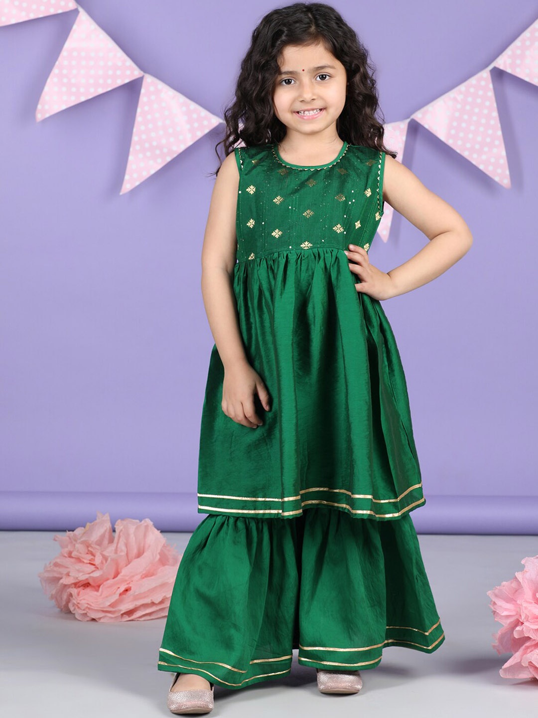 

Kinder Kids Girls Floral Woven Design Gotta Patti Pleated A-Line Kurta With Sharara, Green