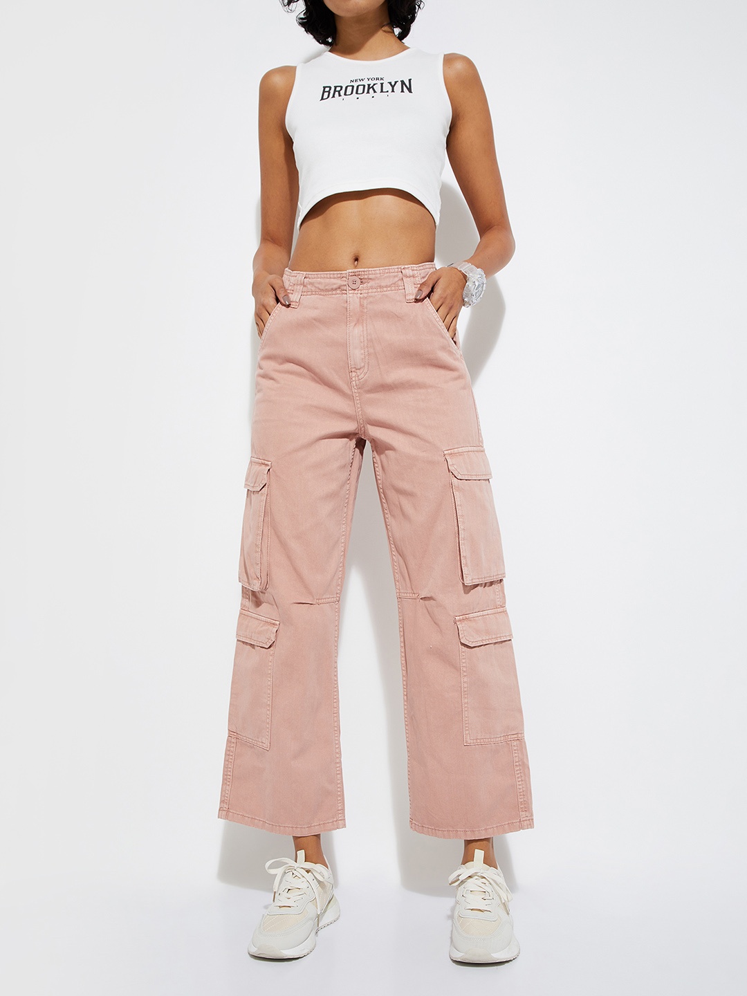 

max URB_N Women Mid-Rise Cotton Cargos Trousers, Pink