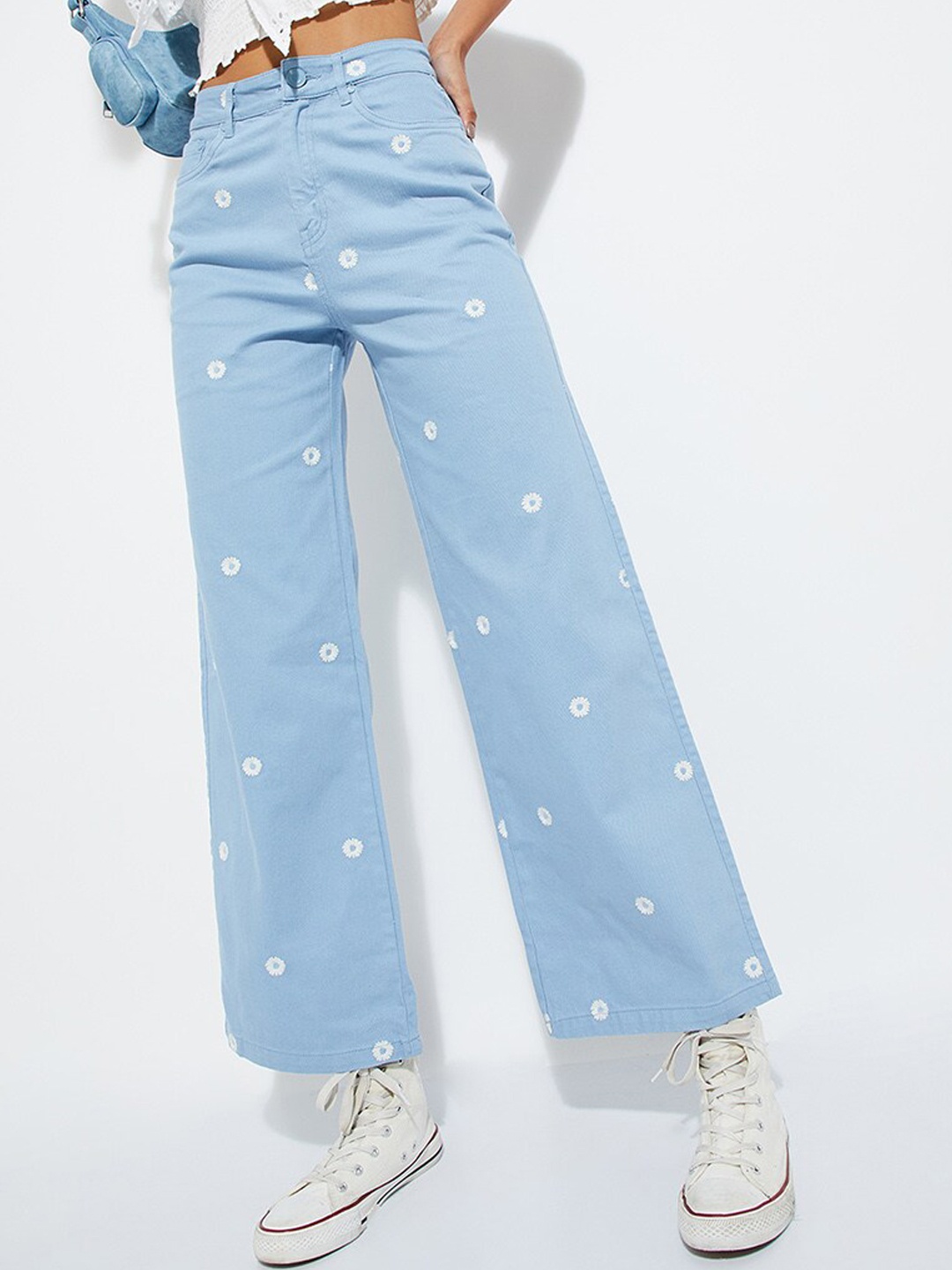 

max URB_N Women Embroidered Chinos Trousers, Blue