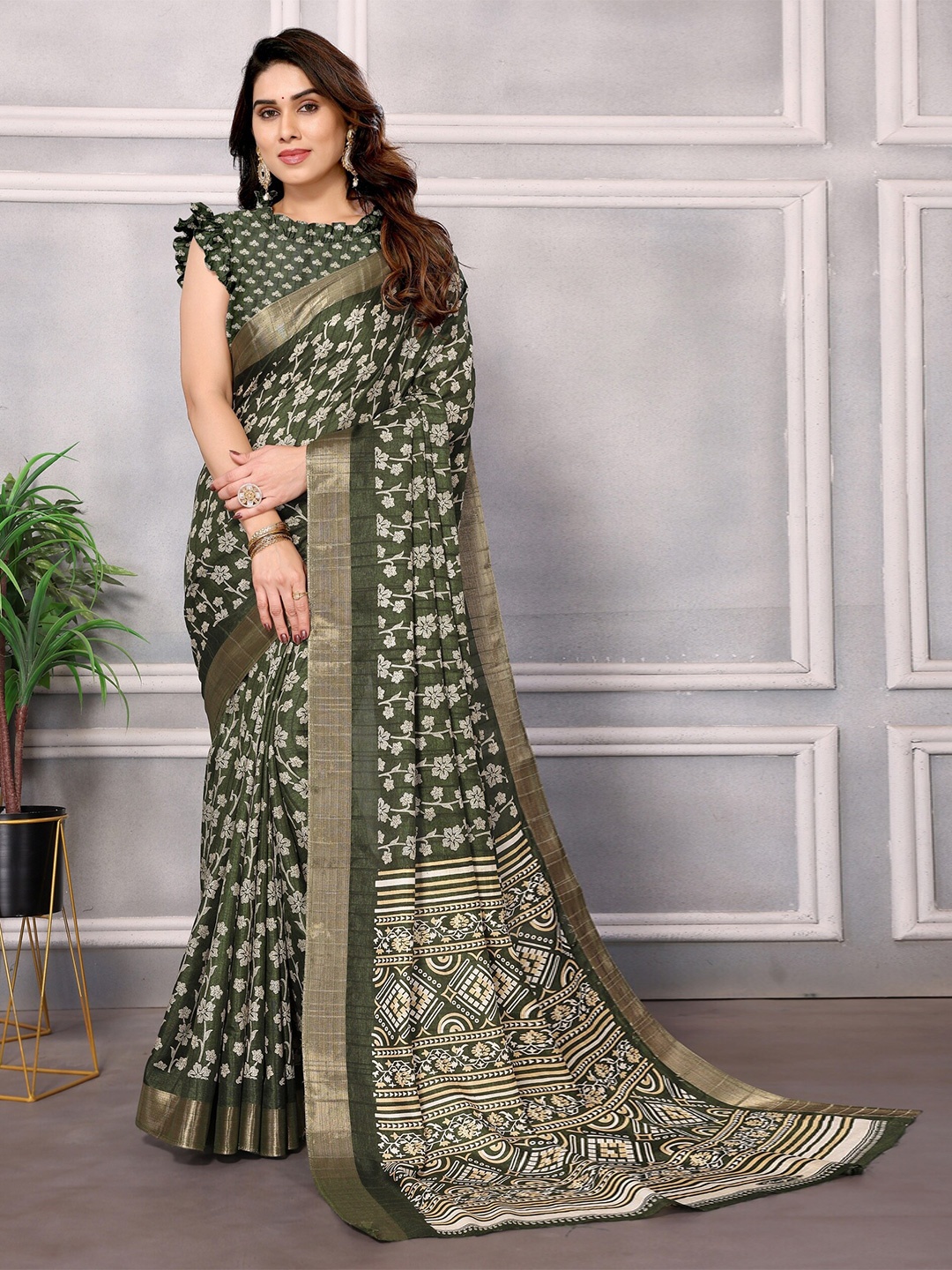 

saretramall Floral Printed Zari Maheshwari Saree, Green