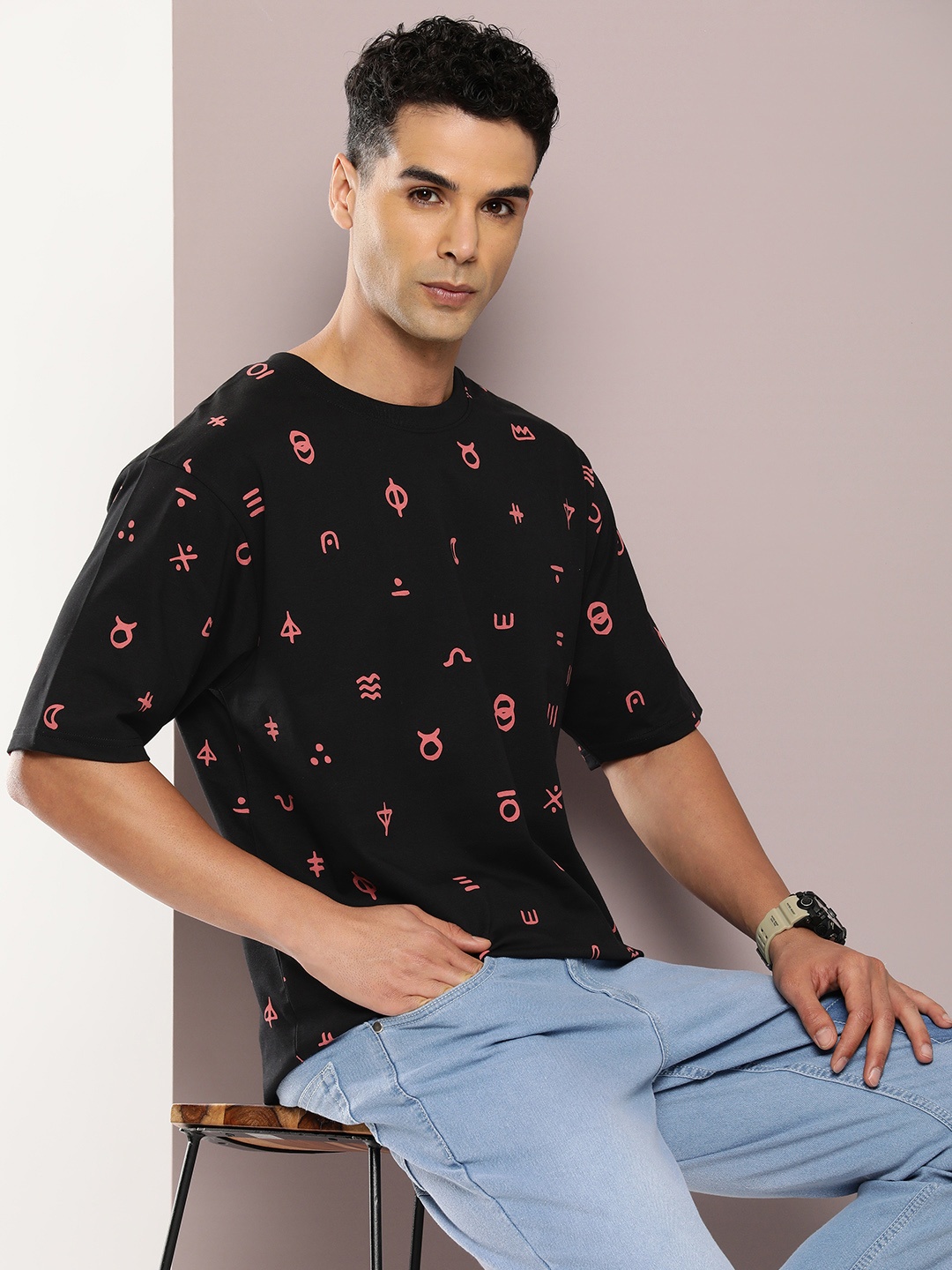 

DILLINGER Men Graphic Printed Oversized Drop-Shoulder Sleeves Pure Cotton T-shirt, Black
