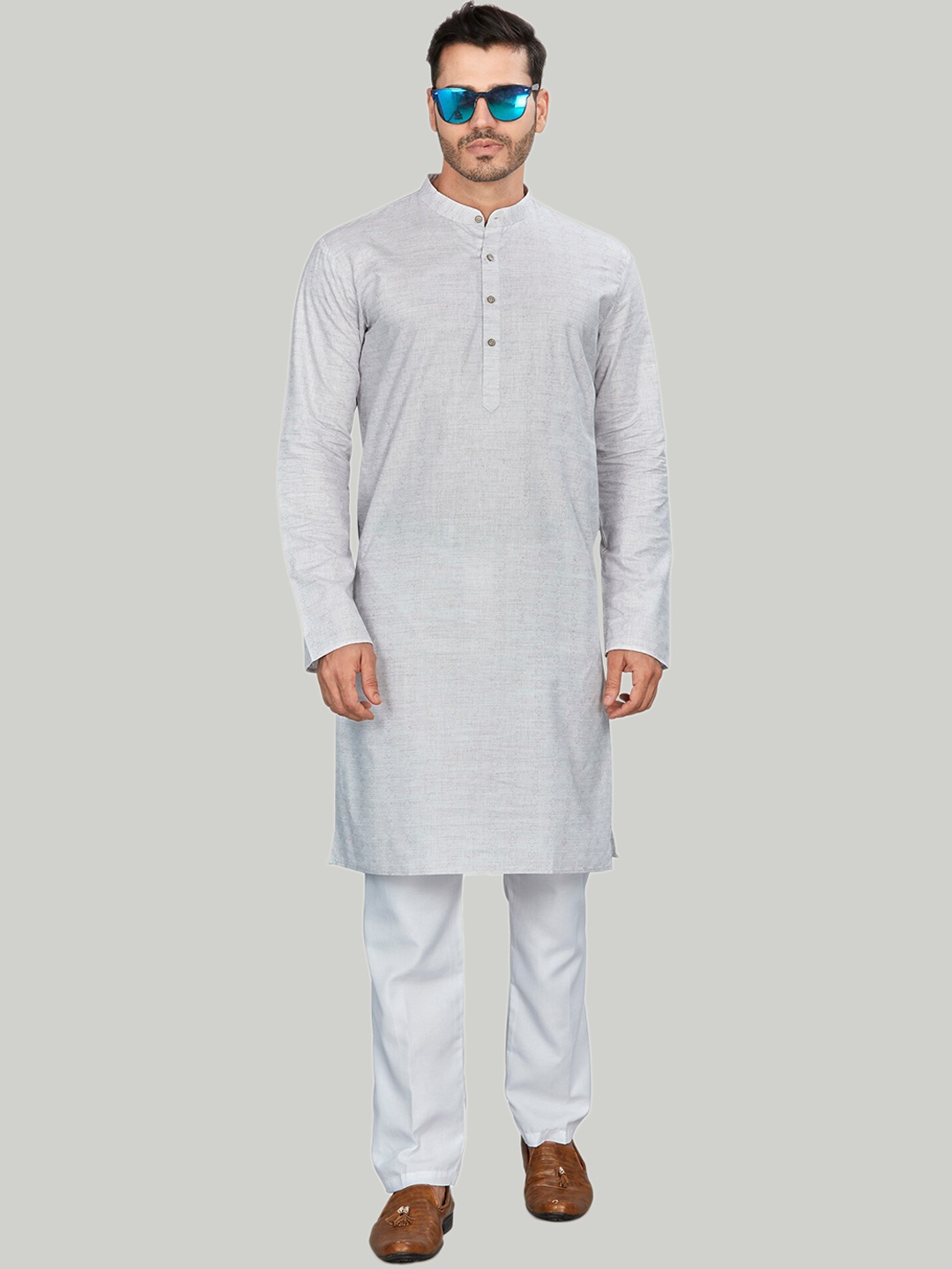 

Authentics Geometric Woven Design Mandarin Collar Pure Cotton Kurta, Grey
