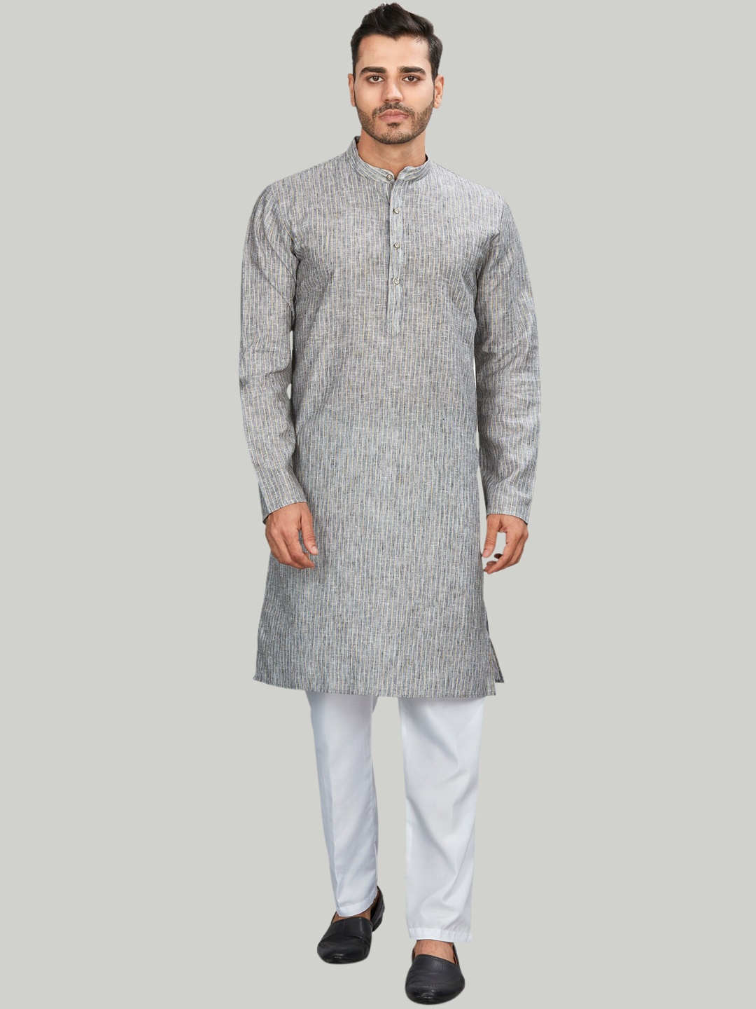 

Authentics Striped Mandarin Collar Straight Kurta, Grey