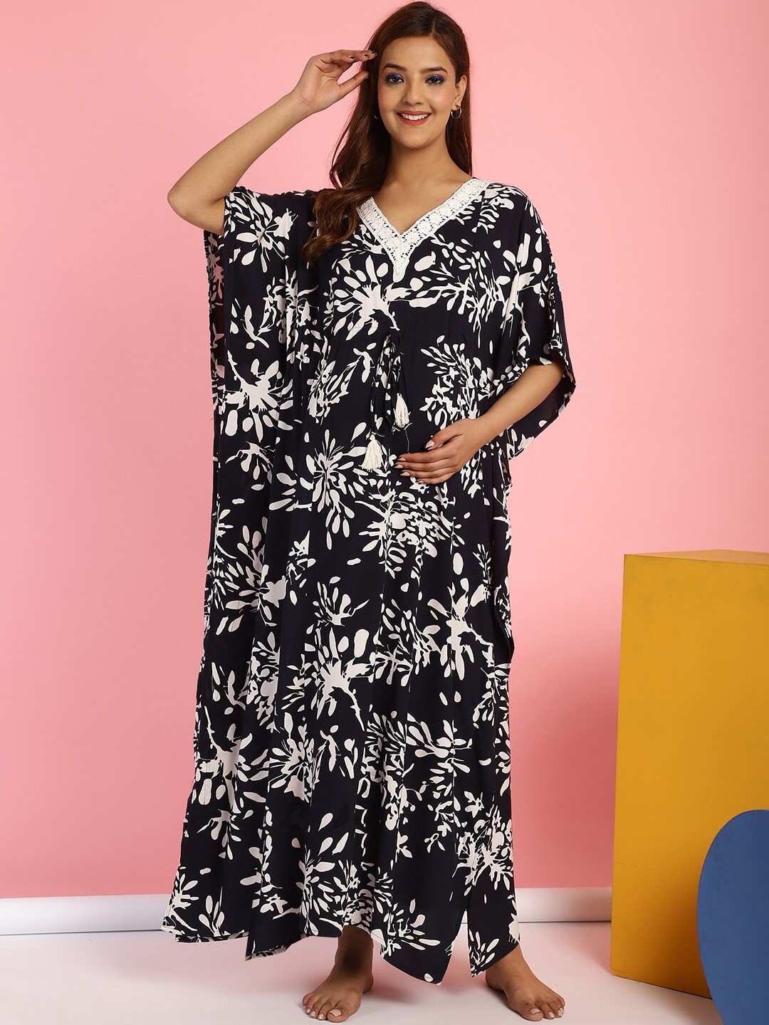 

Secret Wish Floral Printed V-Neck Maxi Maternity Feeding Kaftan Nightdress, Black